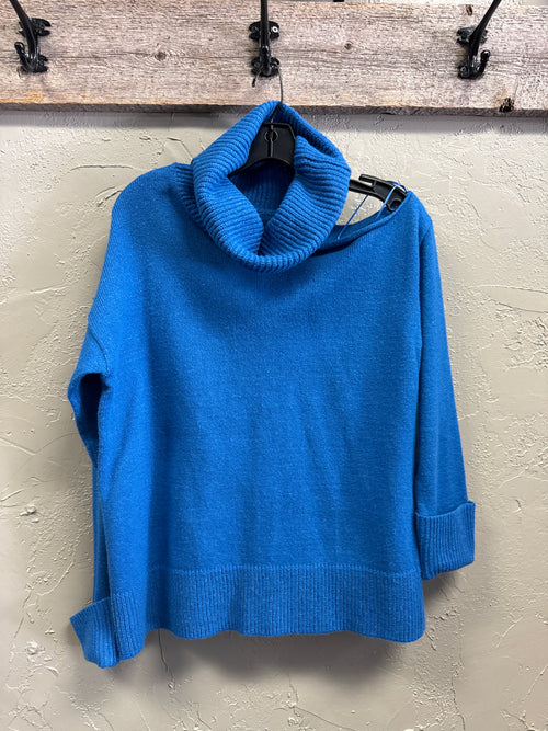 1 State Cold Shoulder Sweater