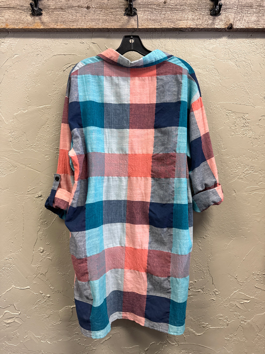 MULTICOLOR PLAID HIGH-LOW TUNIC