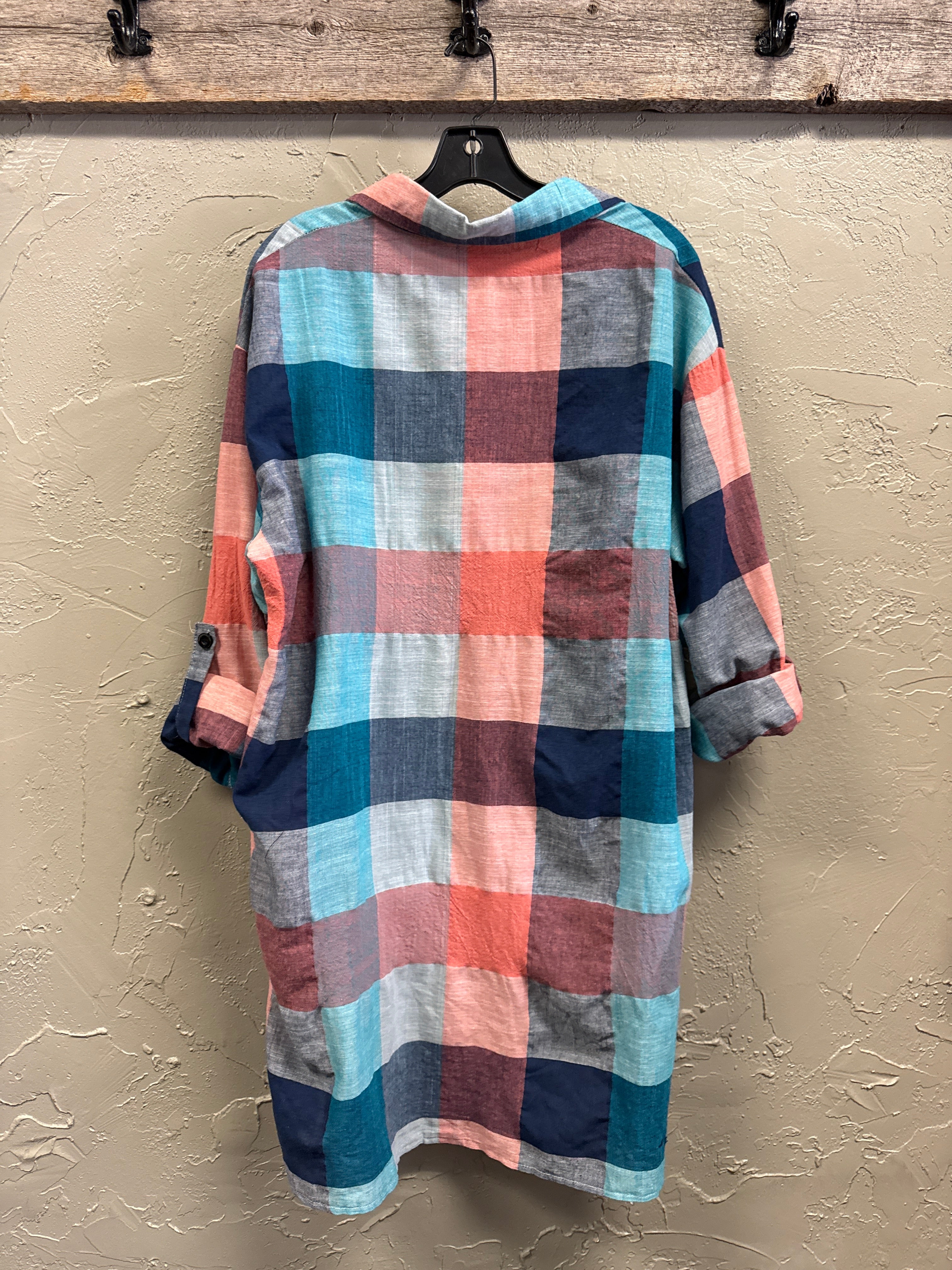 MULTICOLOR PLAID HIGH-LOW TUNIC