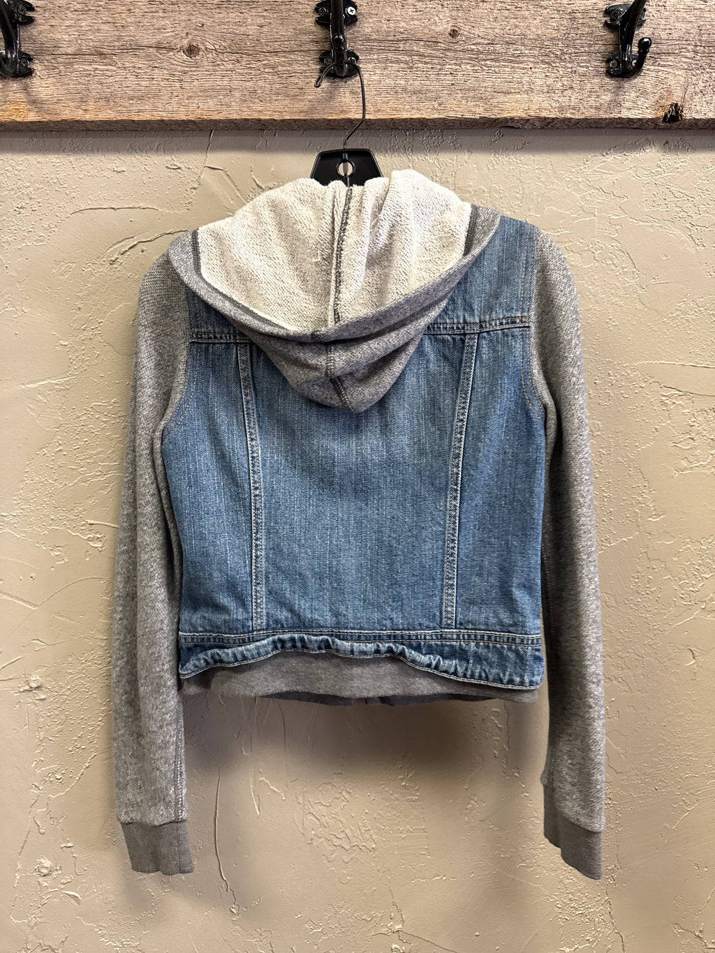 AE HOODED DENIM JACKET