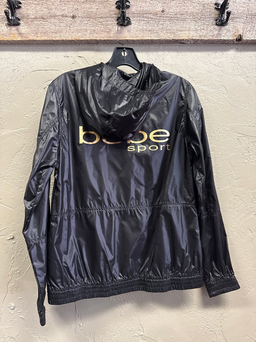 BEBE SPORT WINDBREAKER (org$100)