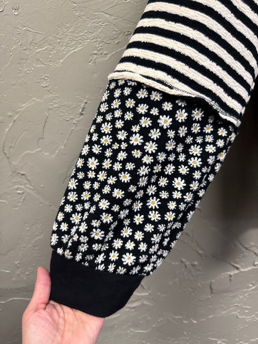 NWT VeryJ Floral & Stripe Top