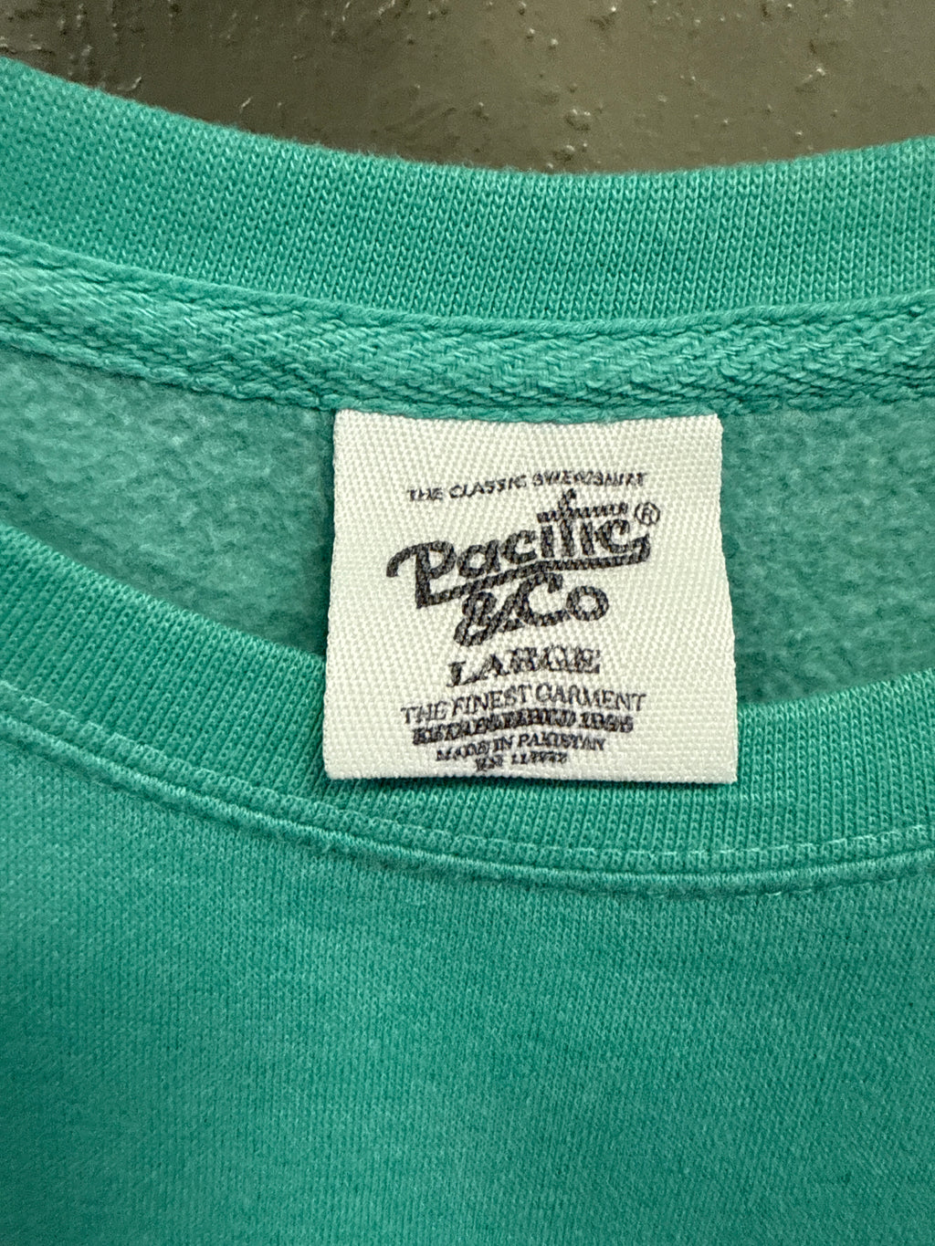 NWT Pacific & Co Crewneck