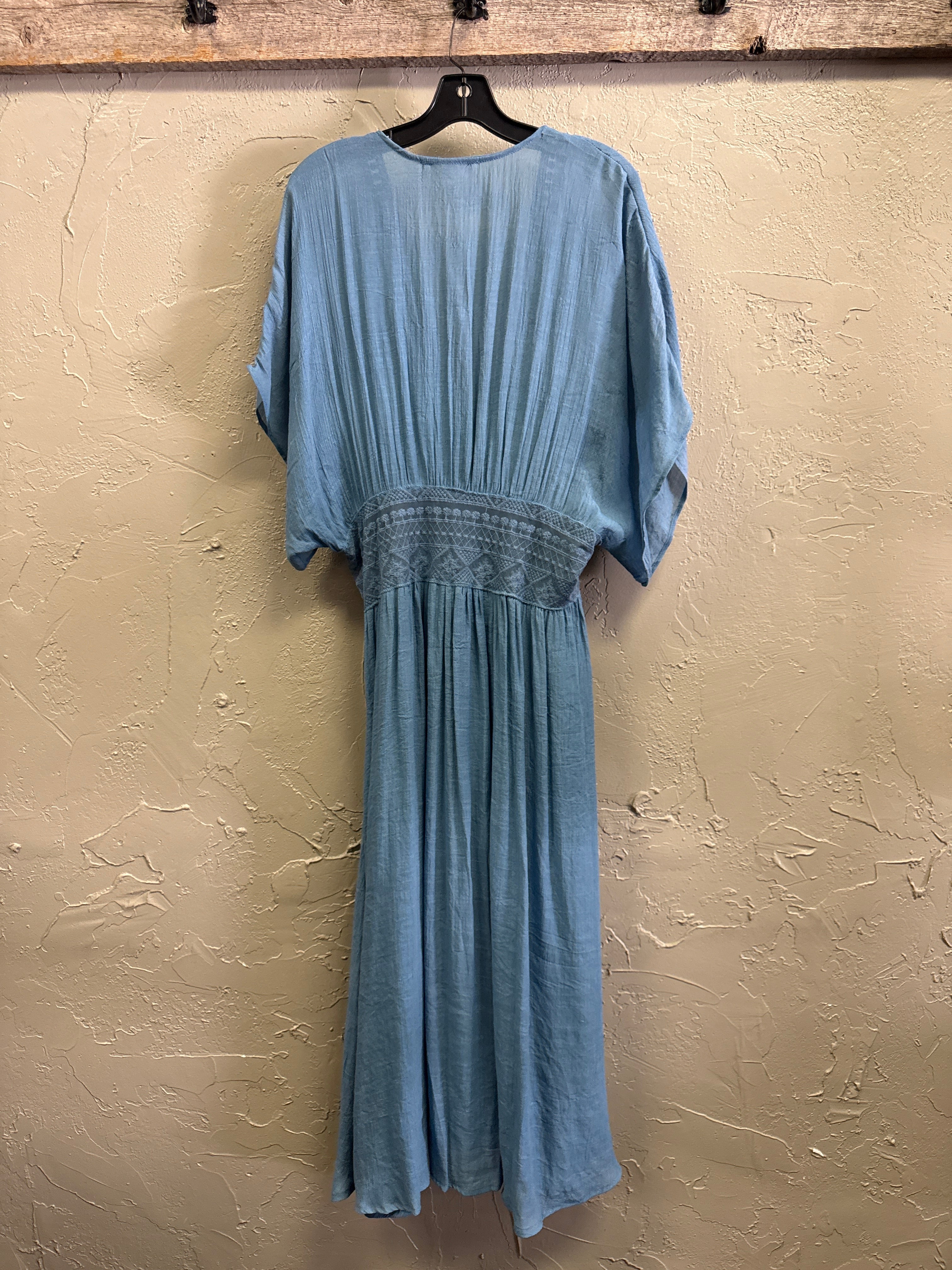 NWOT Indigo Thread Maxi Dusters (org$90)