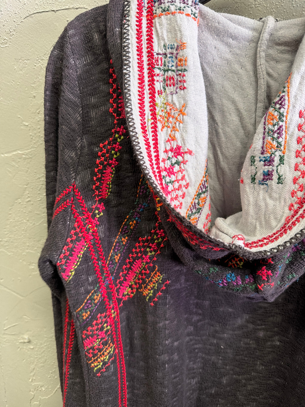 BIYA Embroidered Duster (org$440)