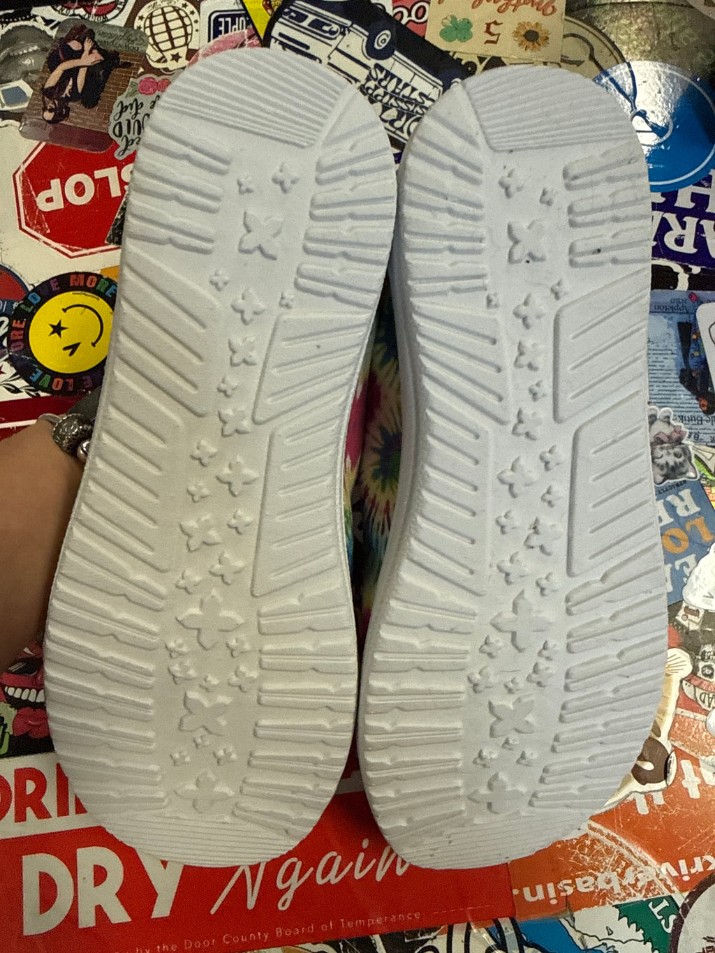 NIB Corkys Kayak Slip-On (org$39)