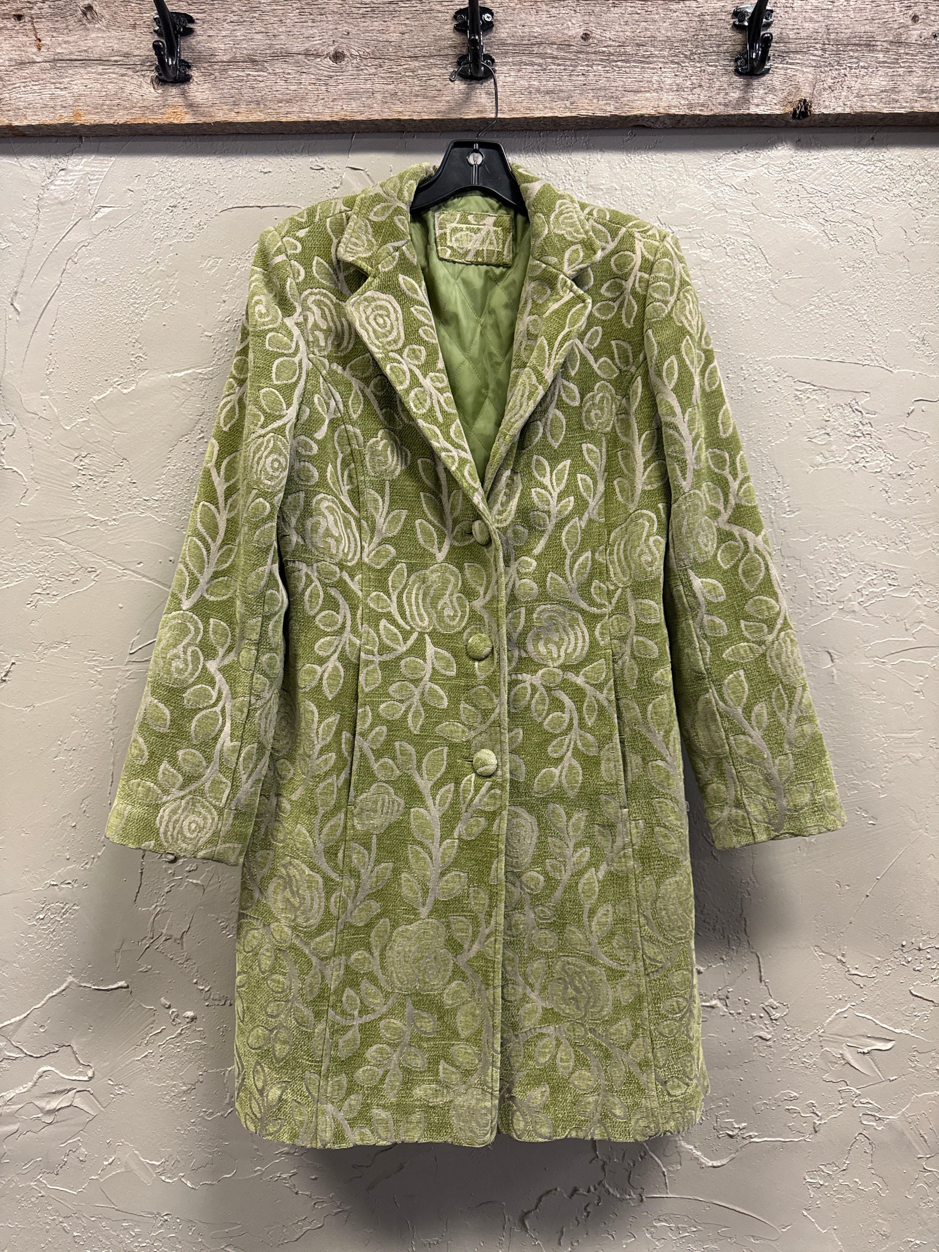 Vtg Rose Tapestry Coat