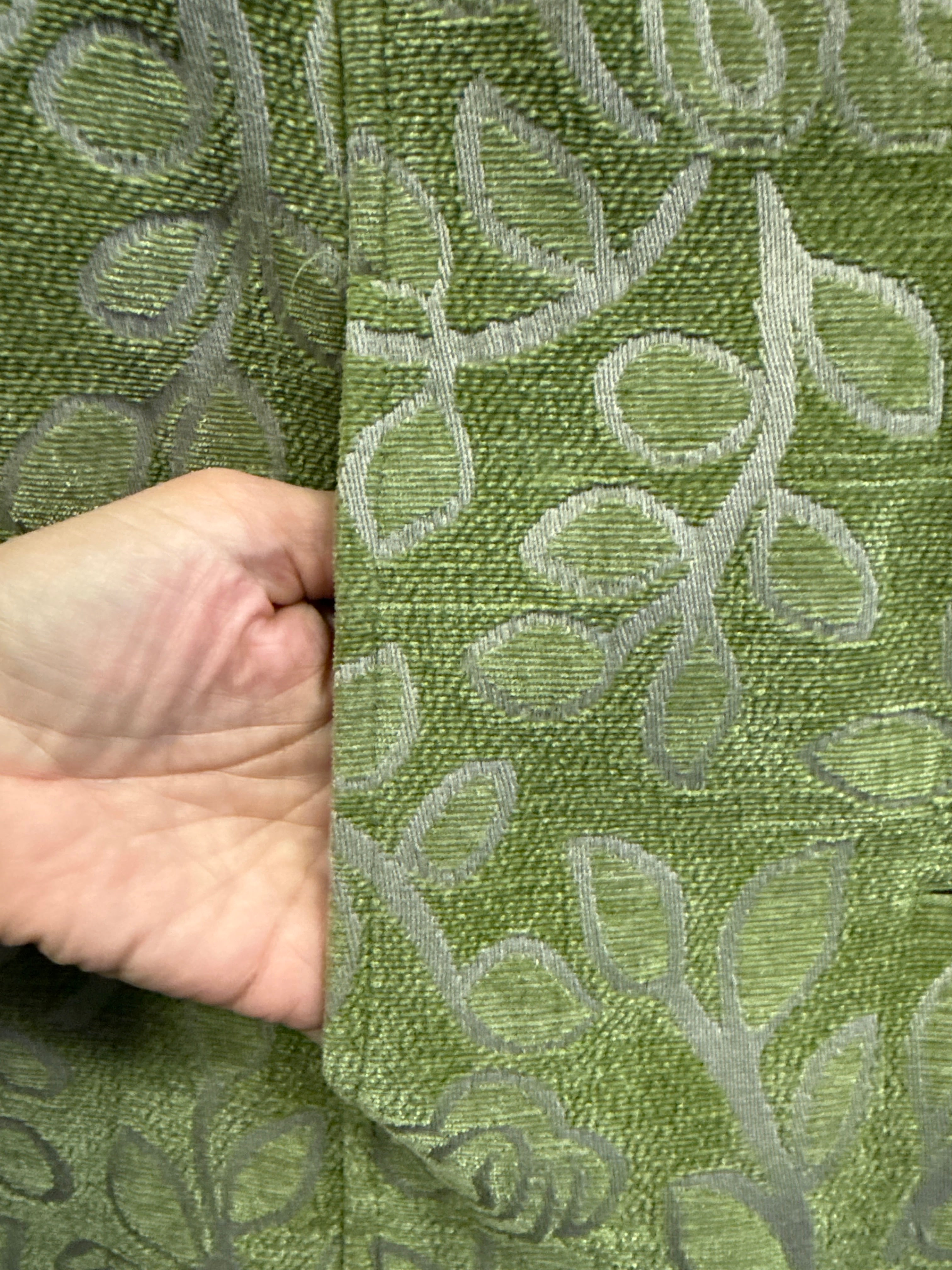 Vtg Rose Tapestry Coat