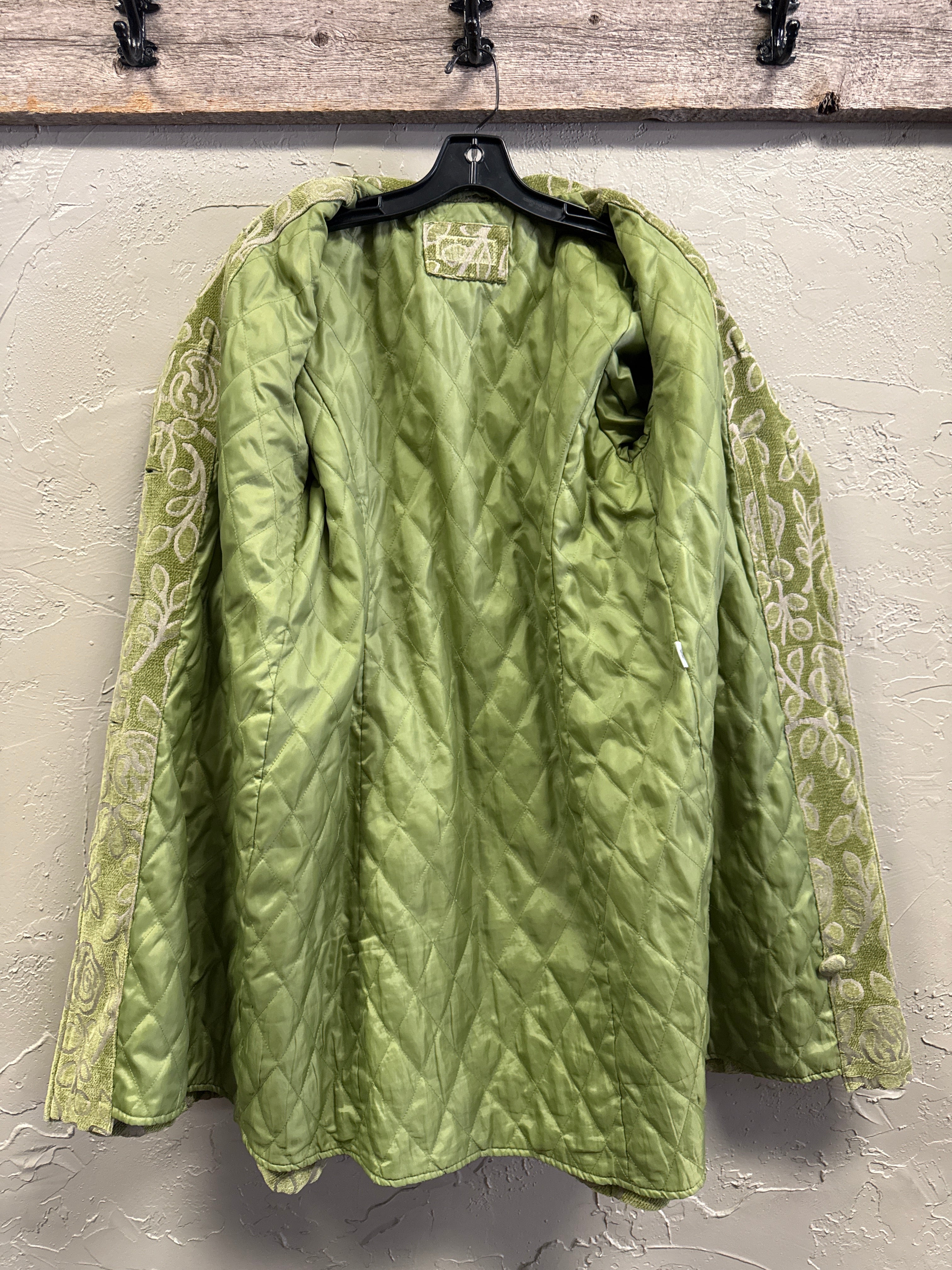 Vtg Rose Tapestry Coat