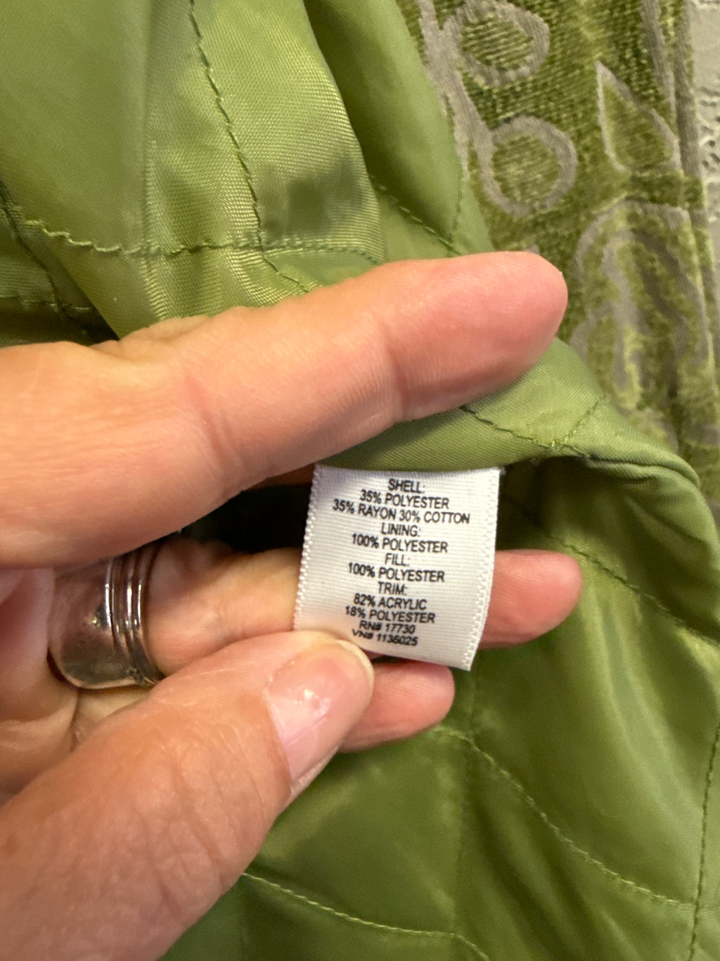 Vtg Rose Tapestry Coat