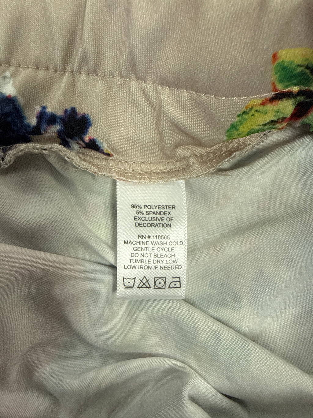 NWOT Kate & Mallory Floral Joggers