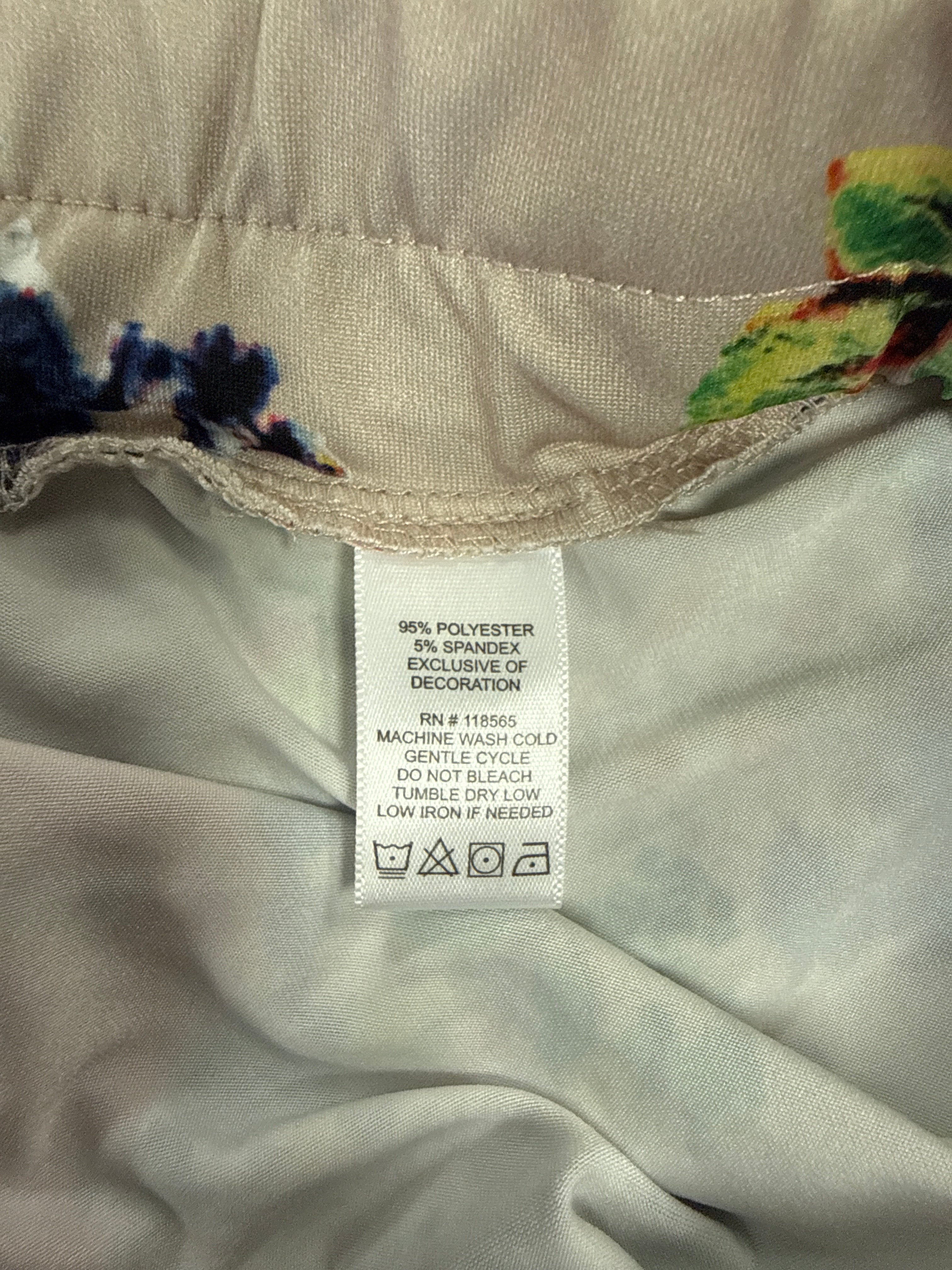 NWOT Kate & Mallory Floral Joggers