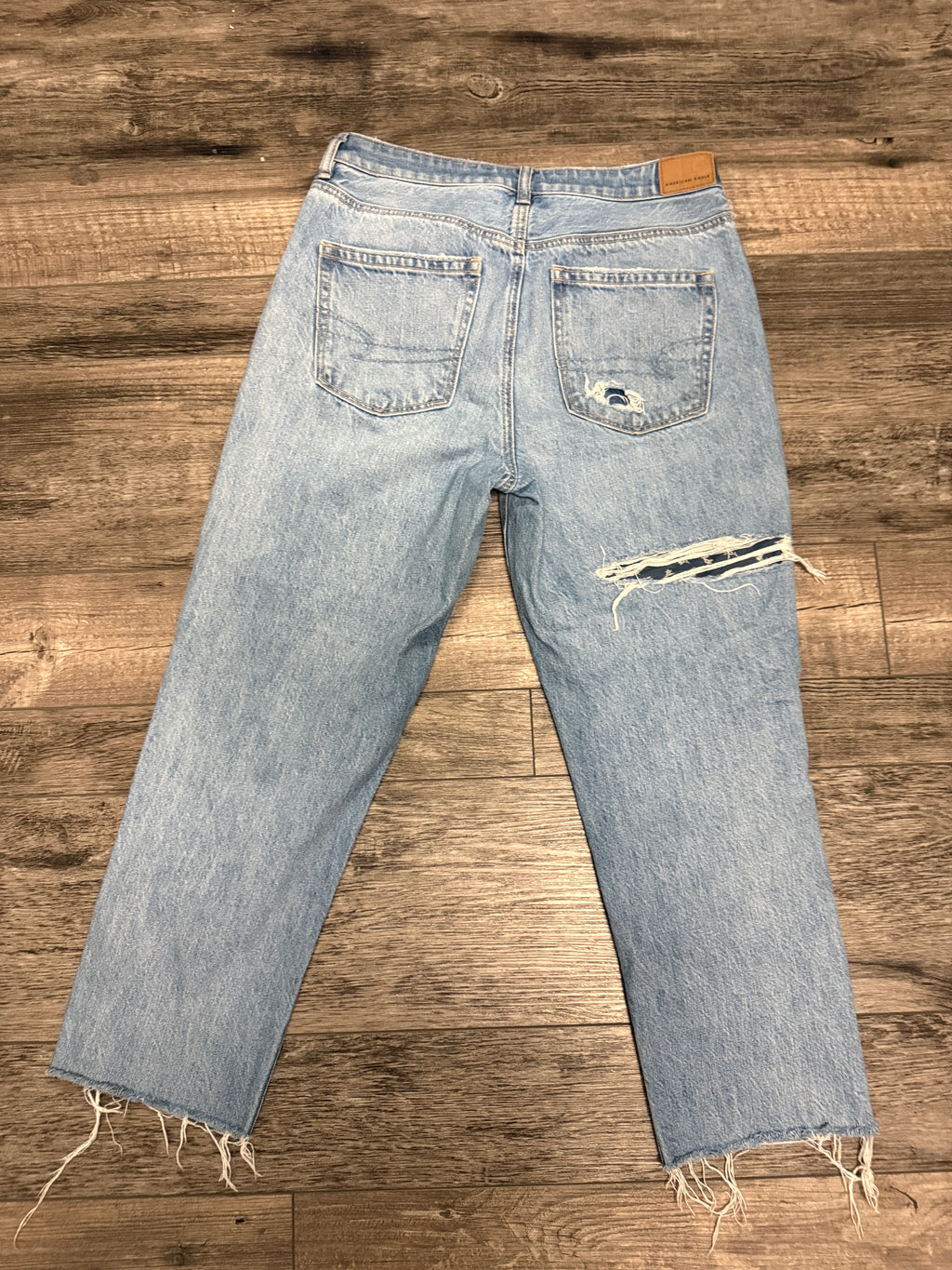 AE Patched Mom Straight Jean