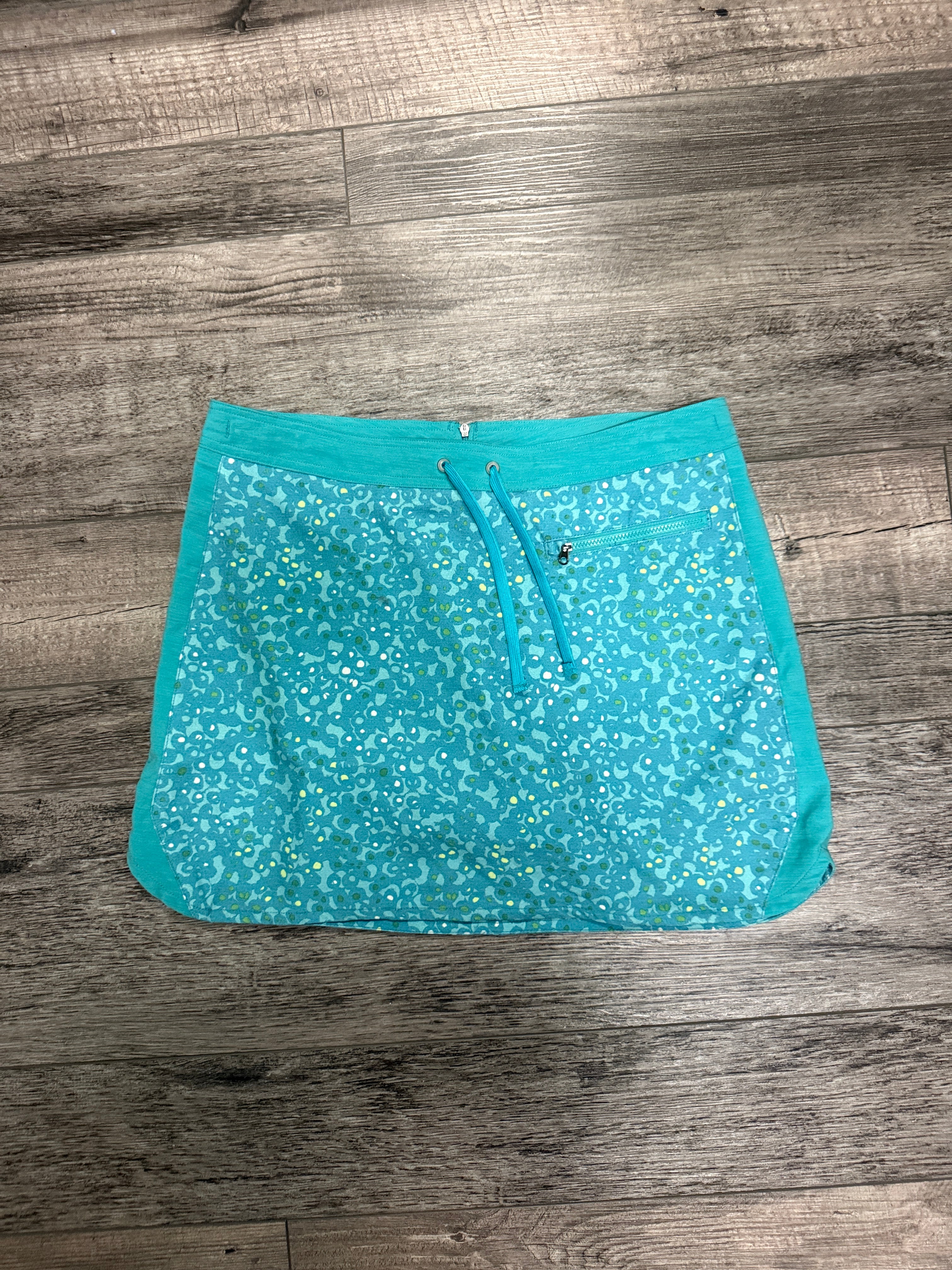 NWT White Sierra Skort (org$50)
