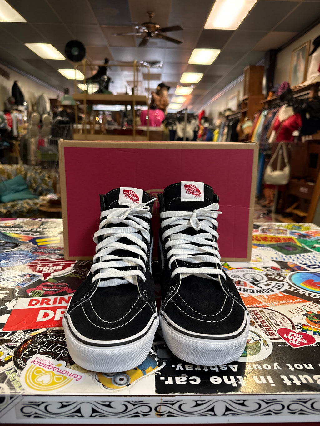 NIB Vans Sk8-Hi Sneakers (org$85)