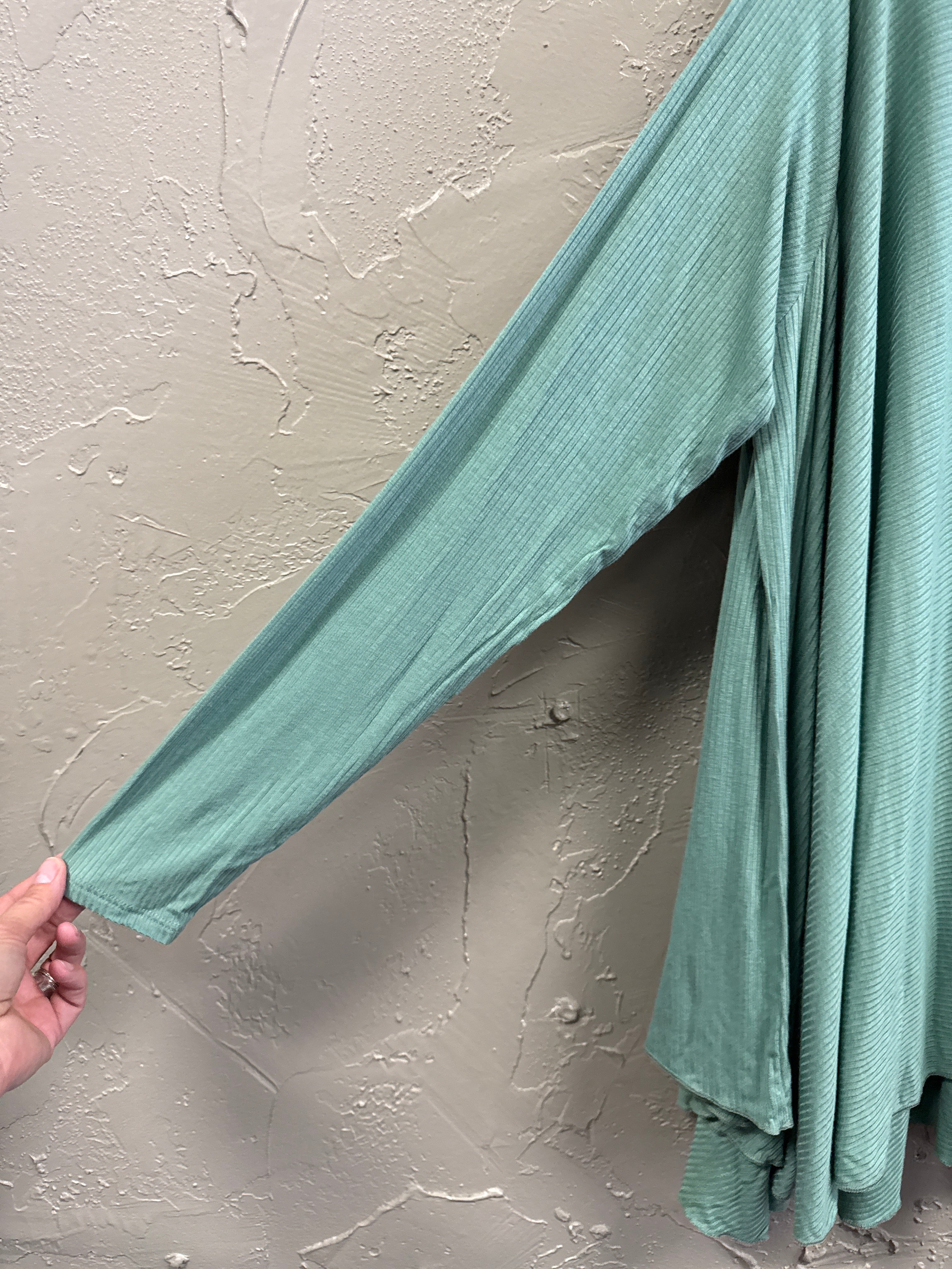 NWT Shawl Dawls Endless Cardi (org$78)