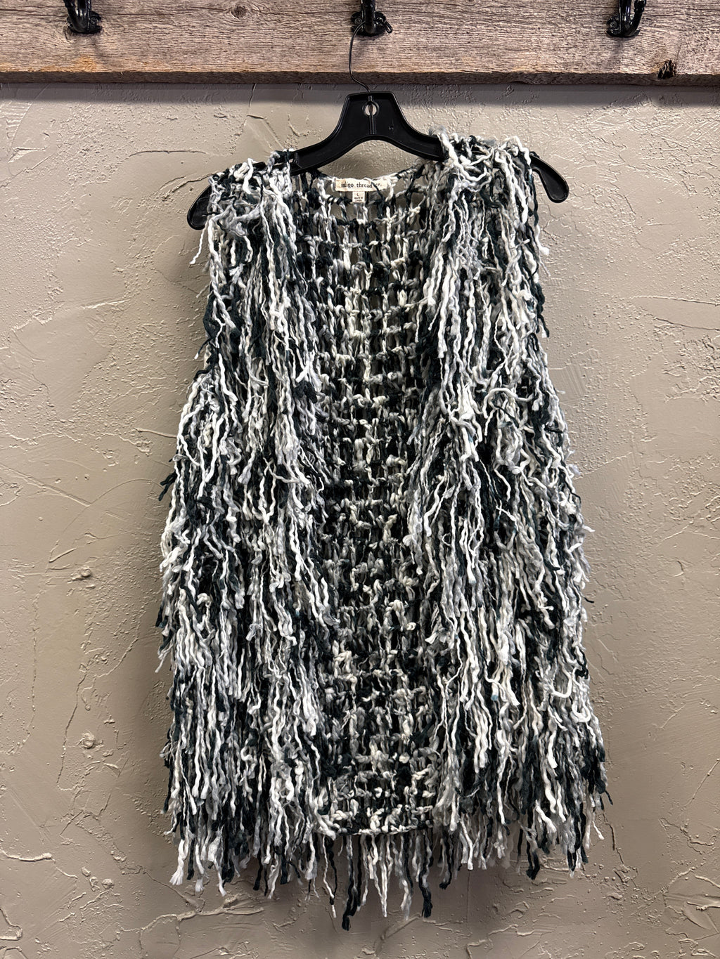 NWOT Indigo Thread Shag Knit Vest (org$88)