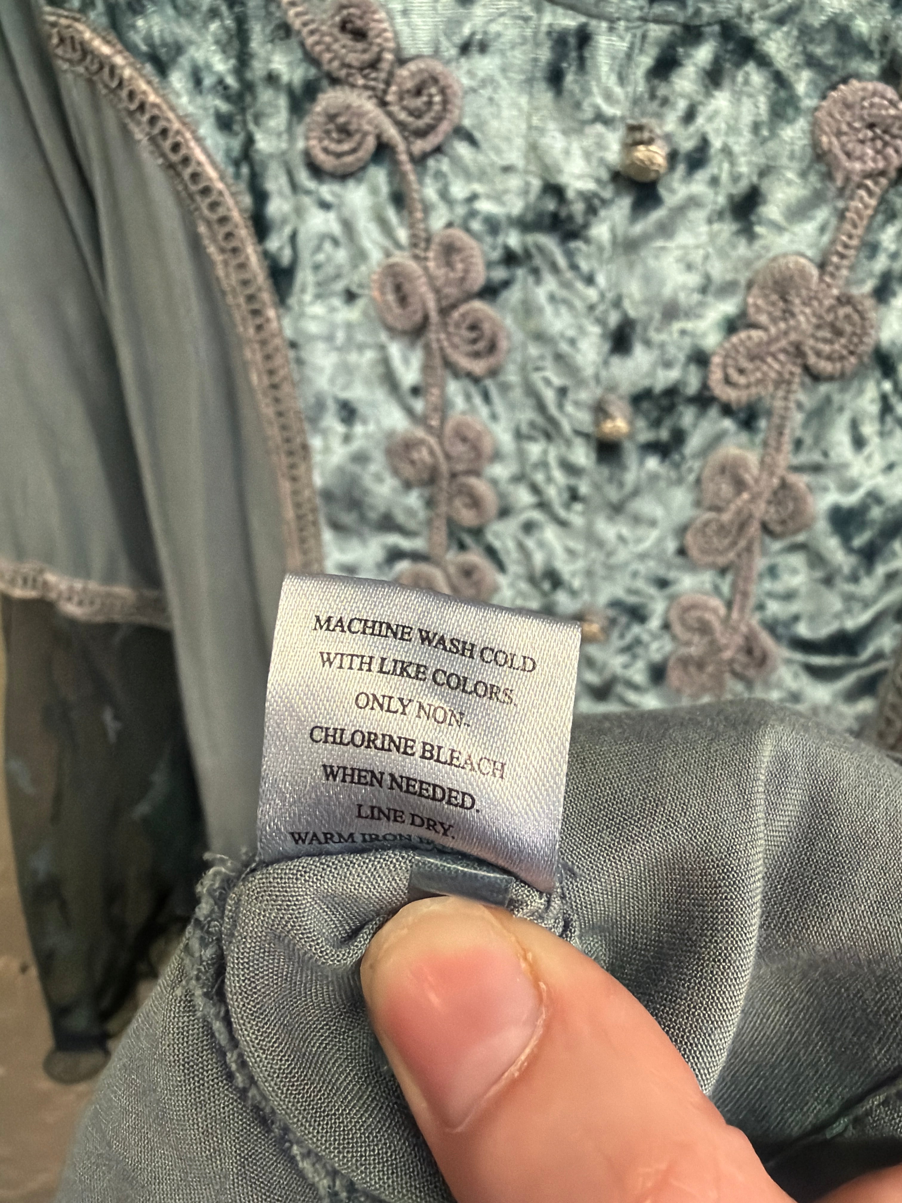 NWOT Indigo Thread Velvet & Lace Top (org$70)