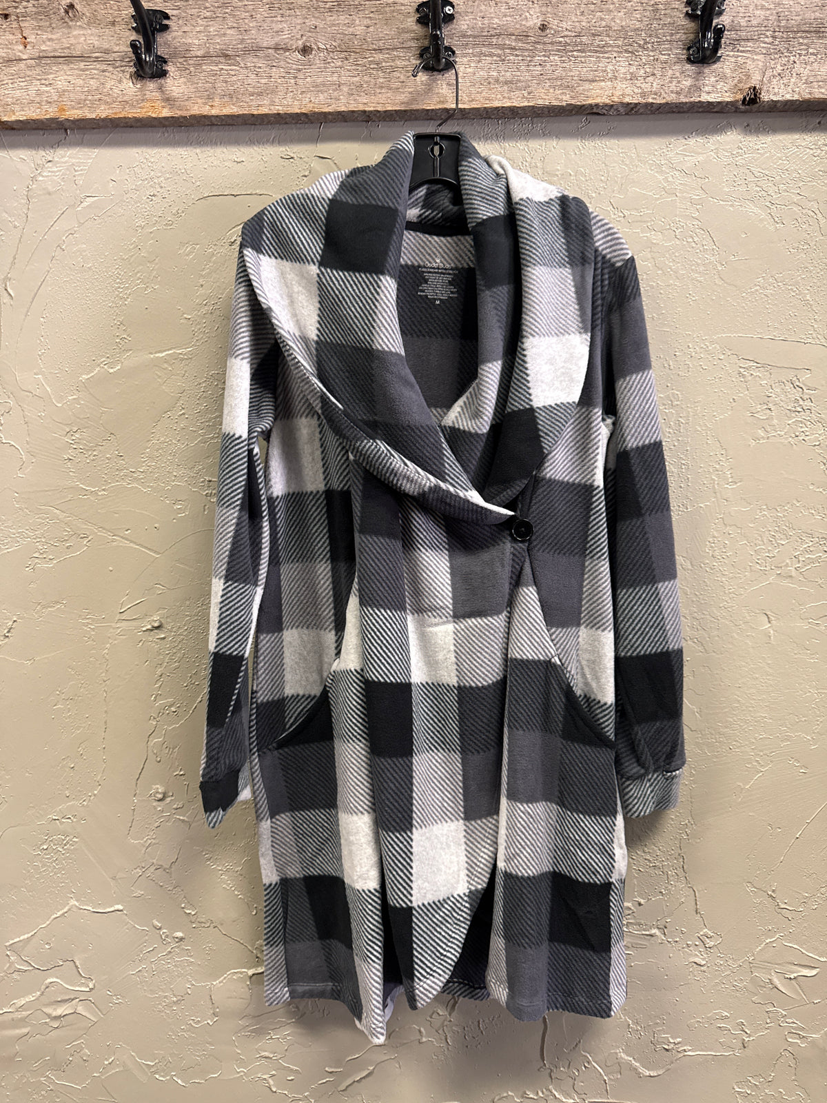NWOT Cuddl Duds Fleecewear Wrap (org$54)