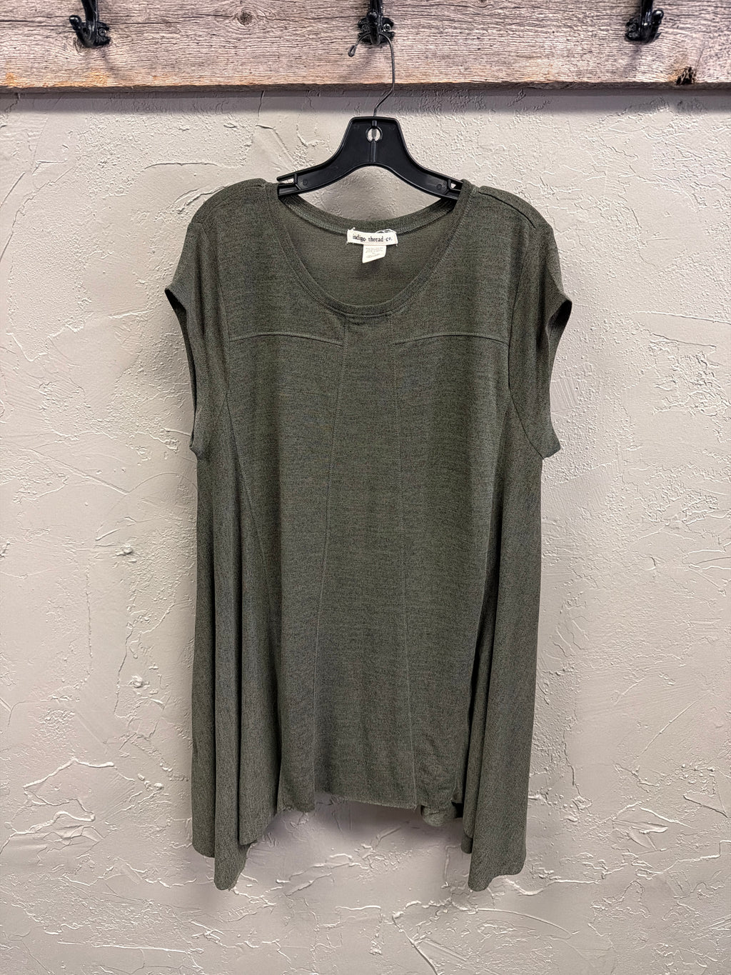 NWOT Indigo Thread Cap Sleeve Tunic (org$48)