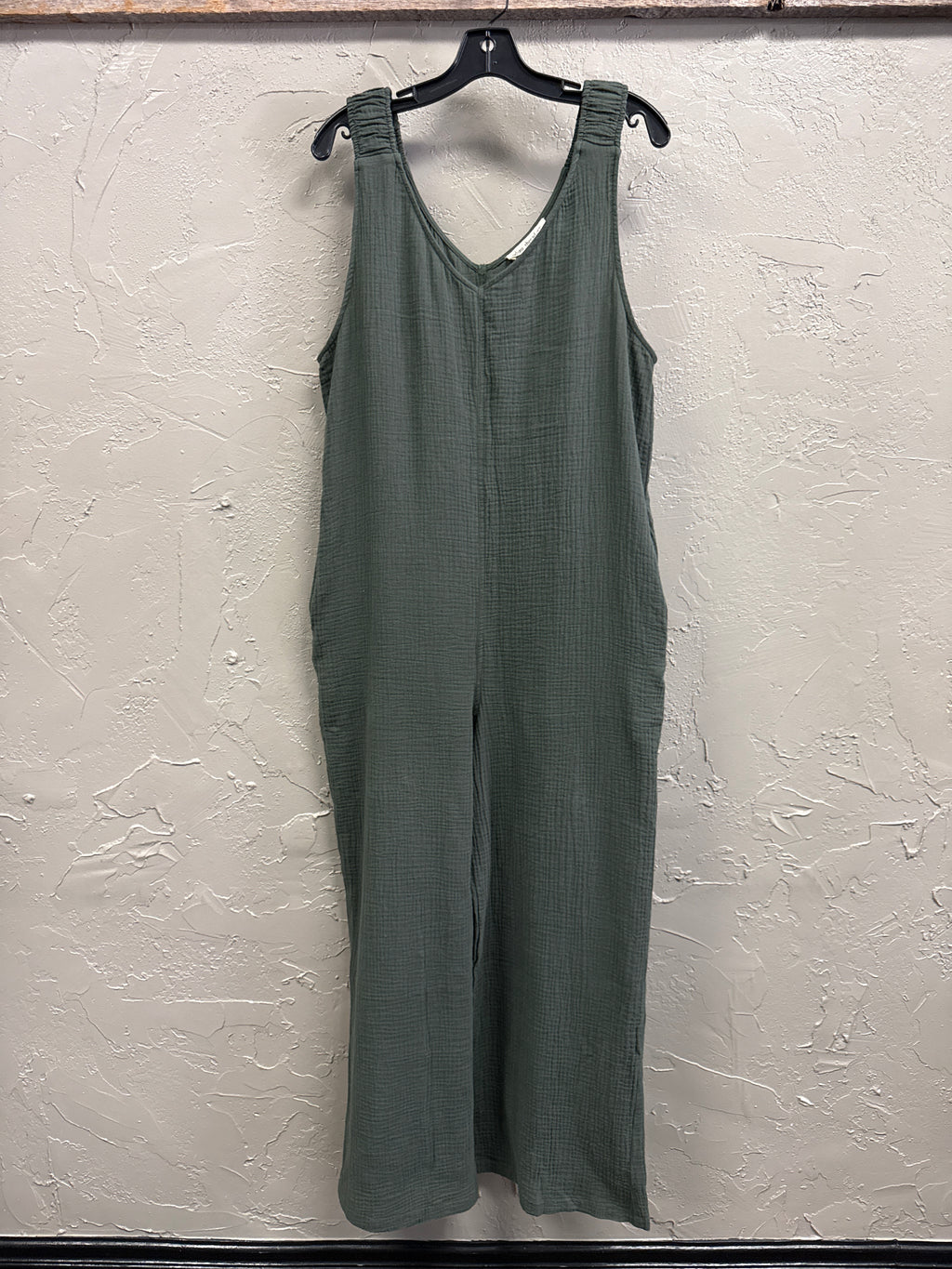 NWOT Indigo Thread Cotton Gauze Romper