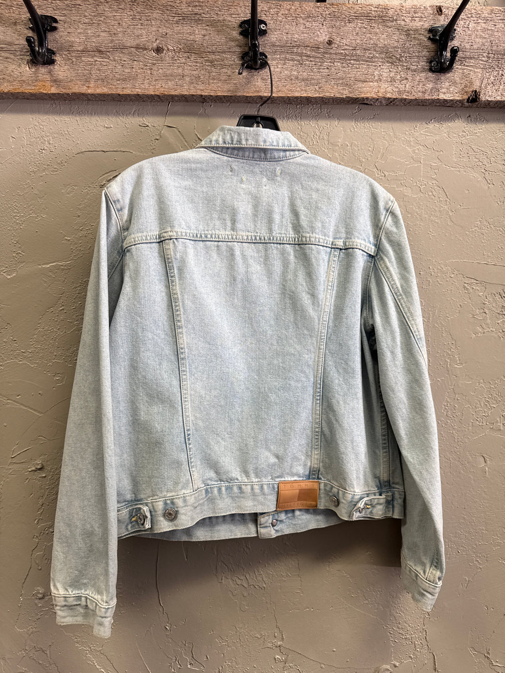 NWOT Tommy Hilfiger Denim Jacket (org$99)