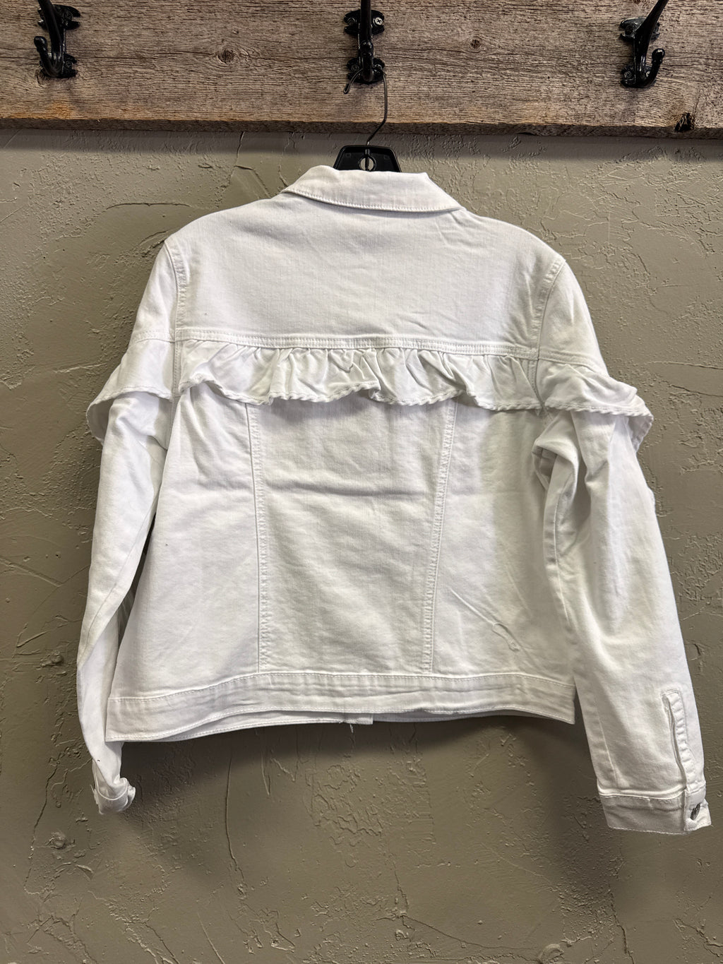 NWOT Kate & Mallory Ruffle Sleeve Denim Jacket (org$79)