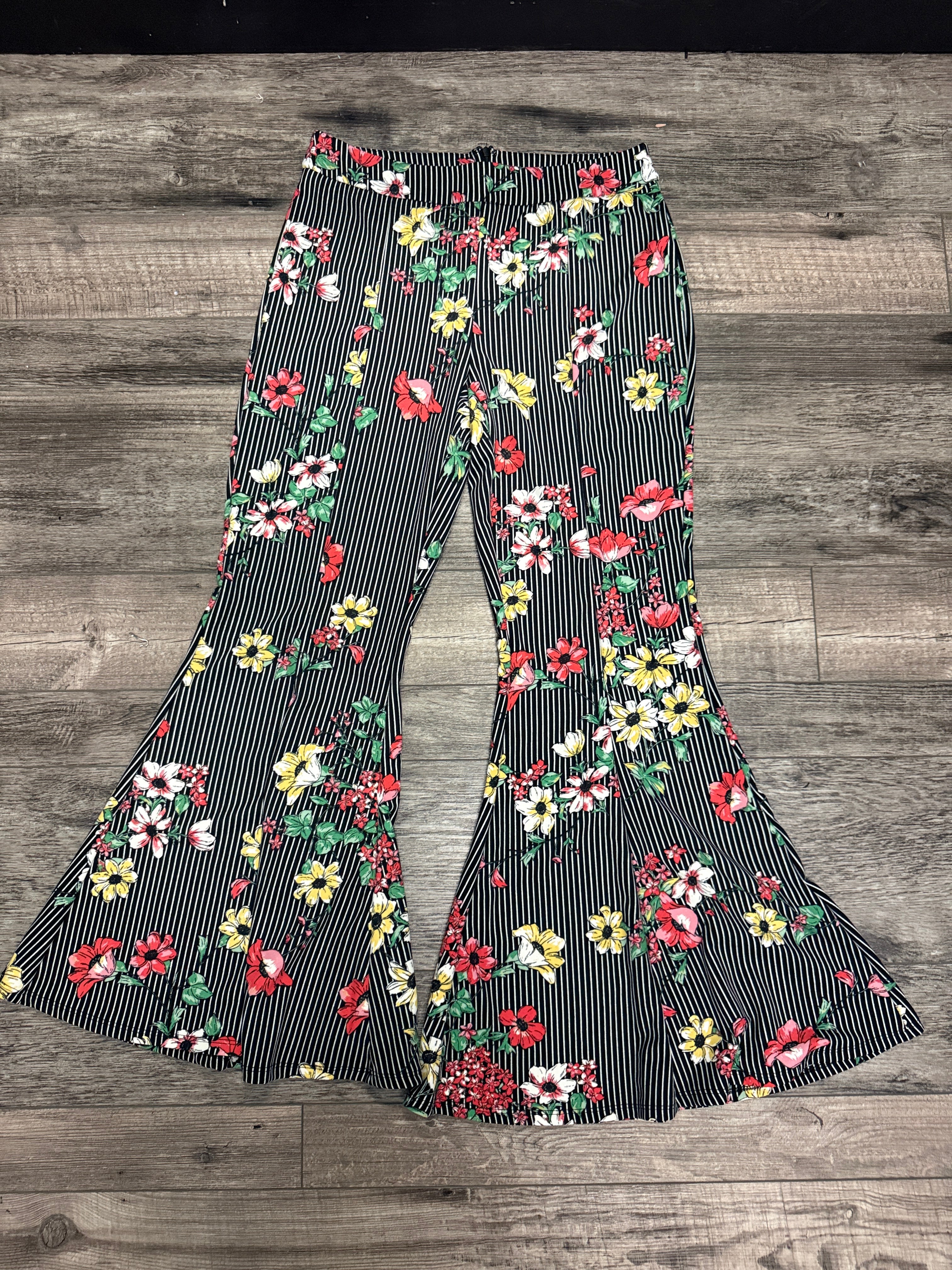 NWOT mod/x Flared Floral Pant (org$48)