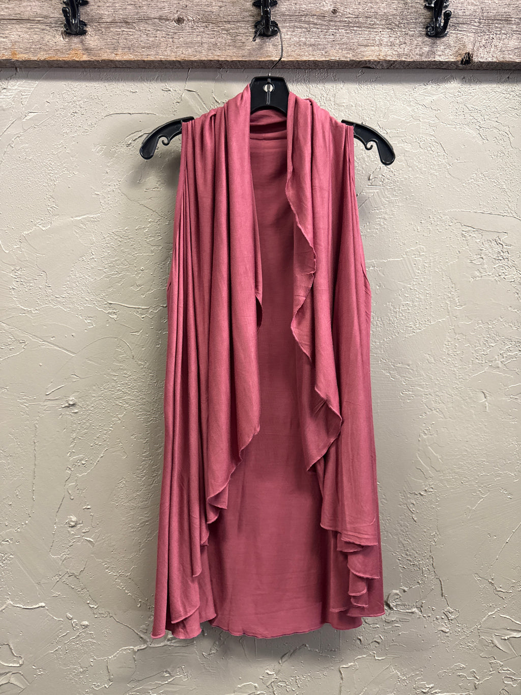NWOT Shawl Dawls Convertible Shawl (org$58)