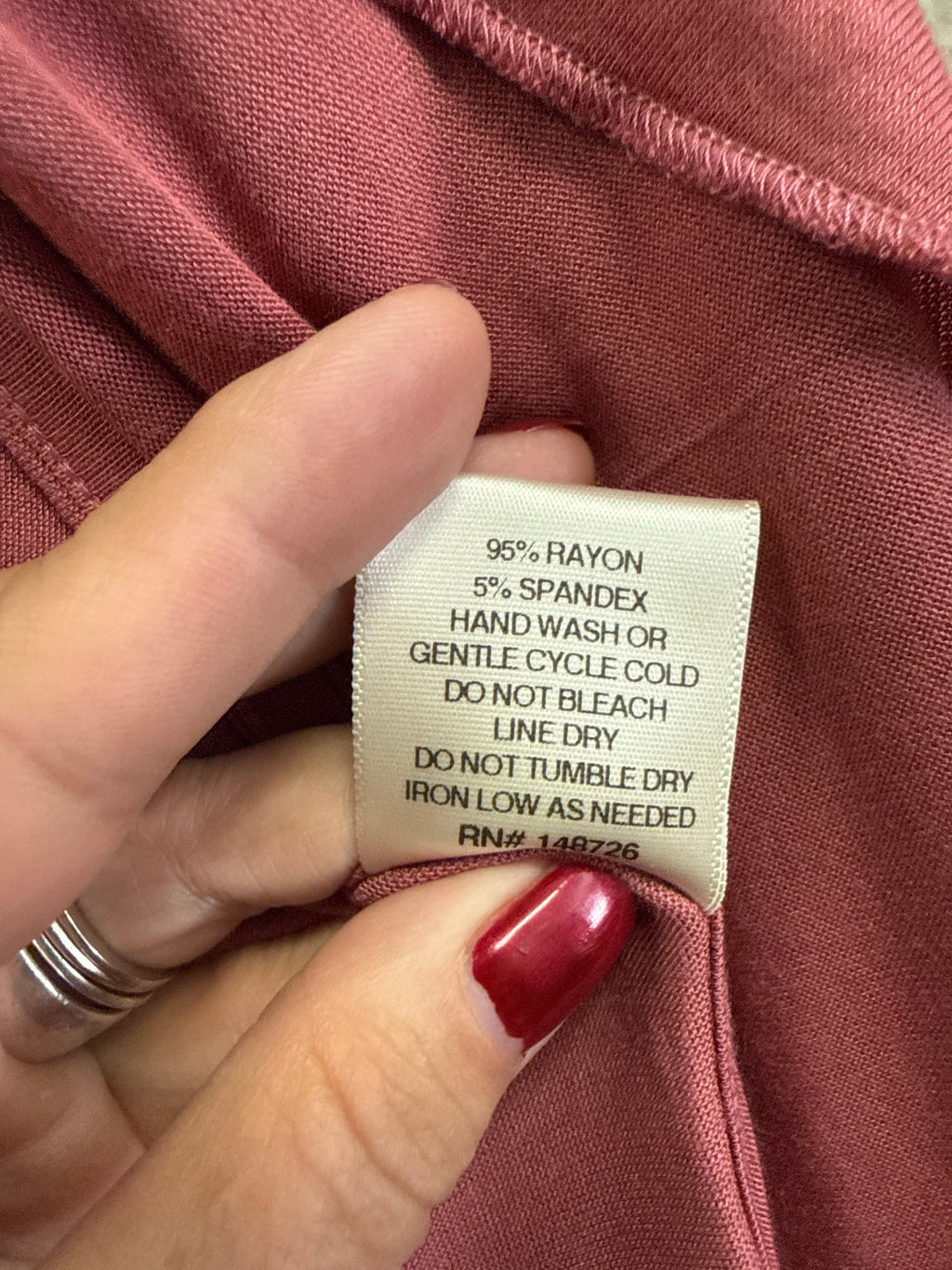 NWOT Shawl Dawls Convertible Shawl (org$58)