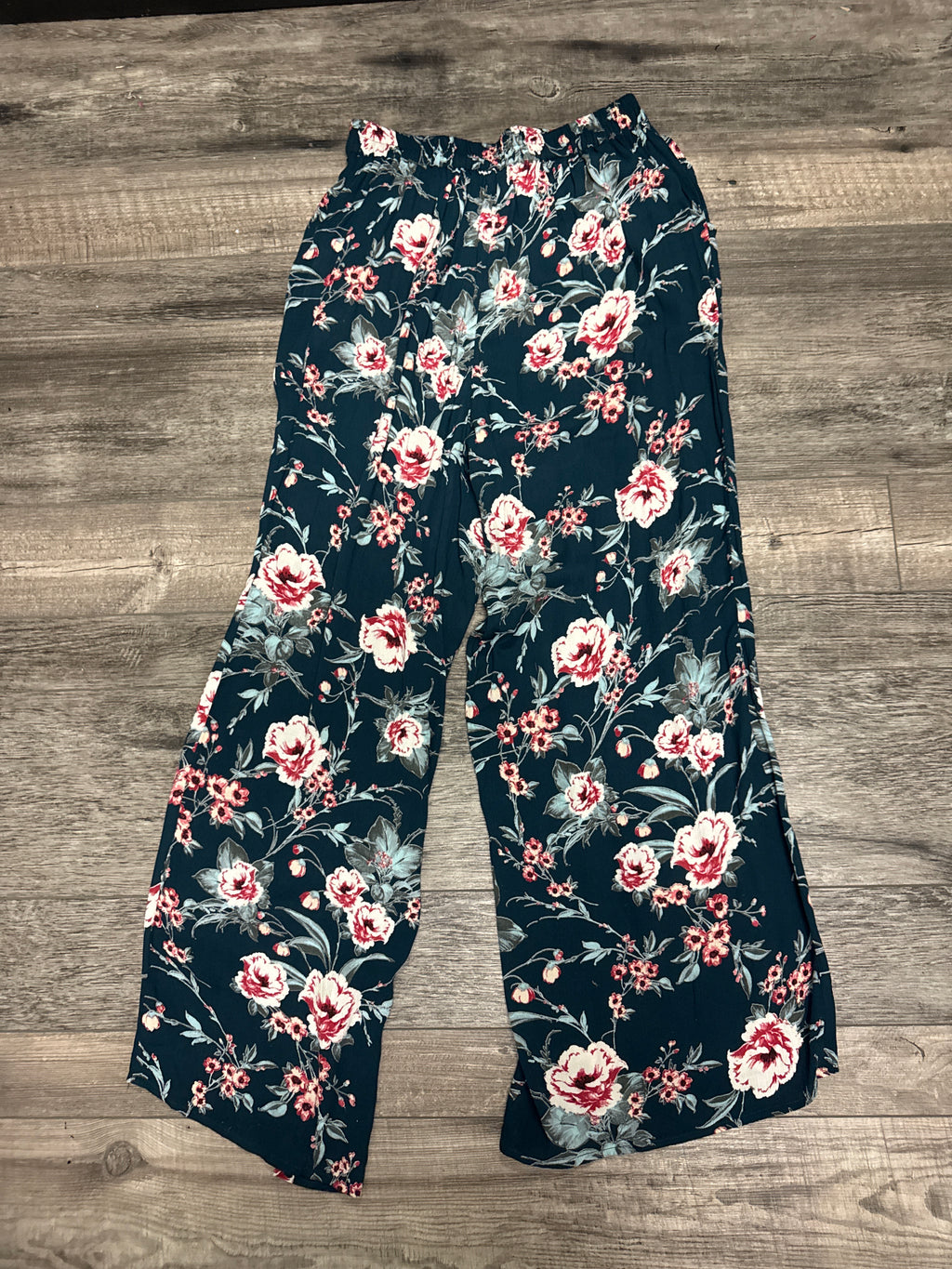NWT Band of Gypsies Floral Wide-Leg Pant