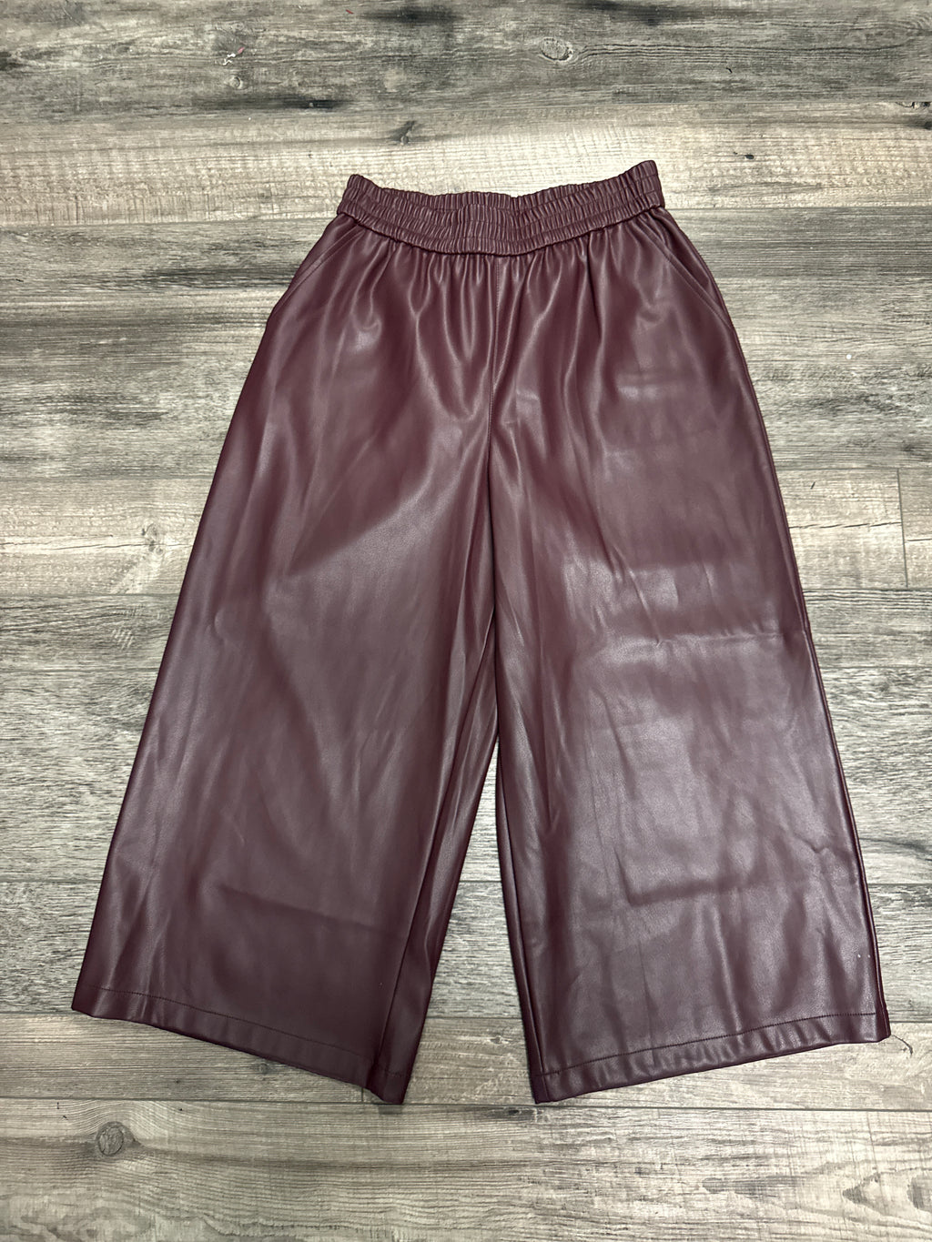 Faux Leather Wide-Leg Crop Pants
