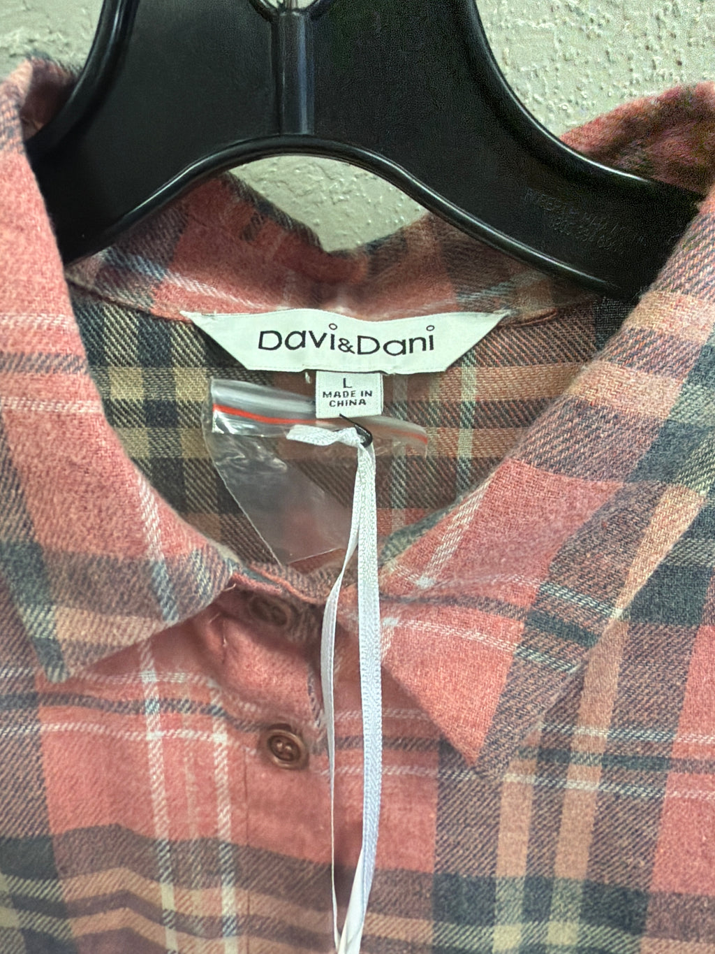 NWT Davi&Dani Flannel Button Up (org$58)