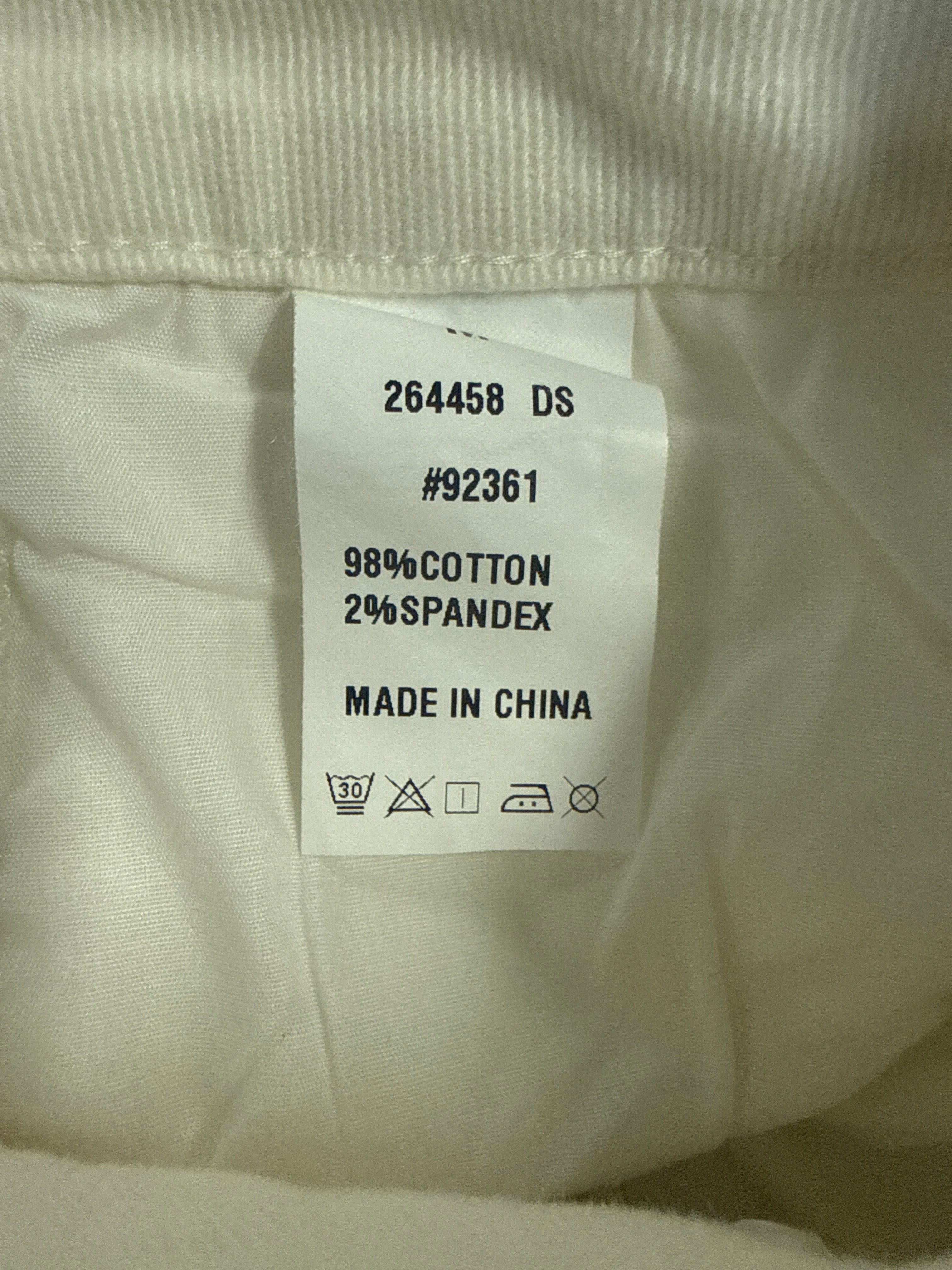 NWT Flamingals Barrel Crop Jeans (org$65)