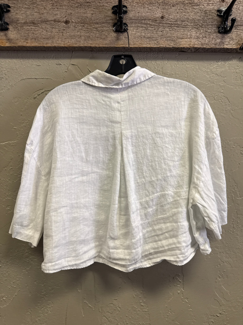 Breezy Cropped Linen Shirt