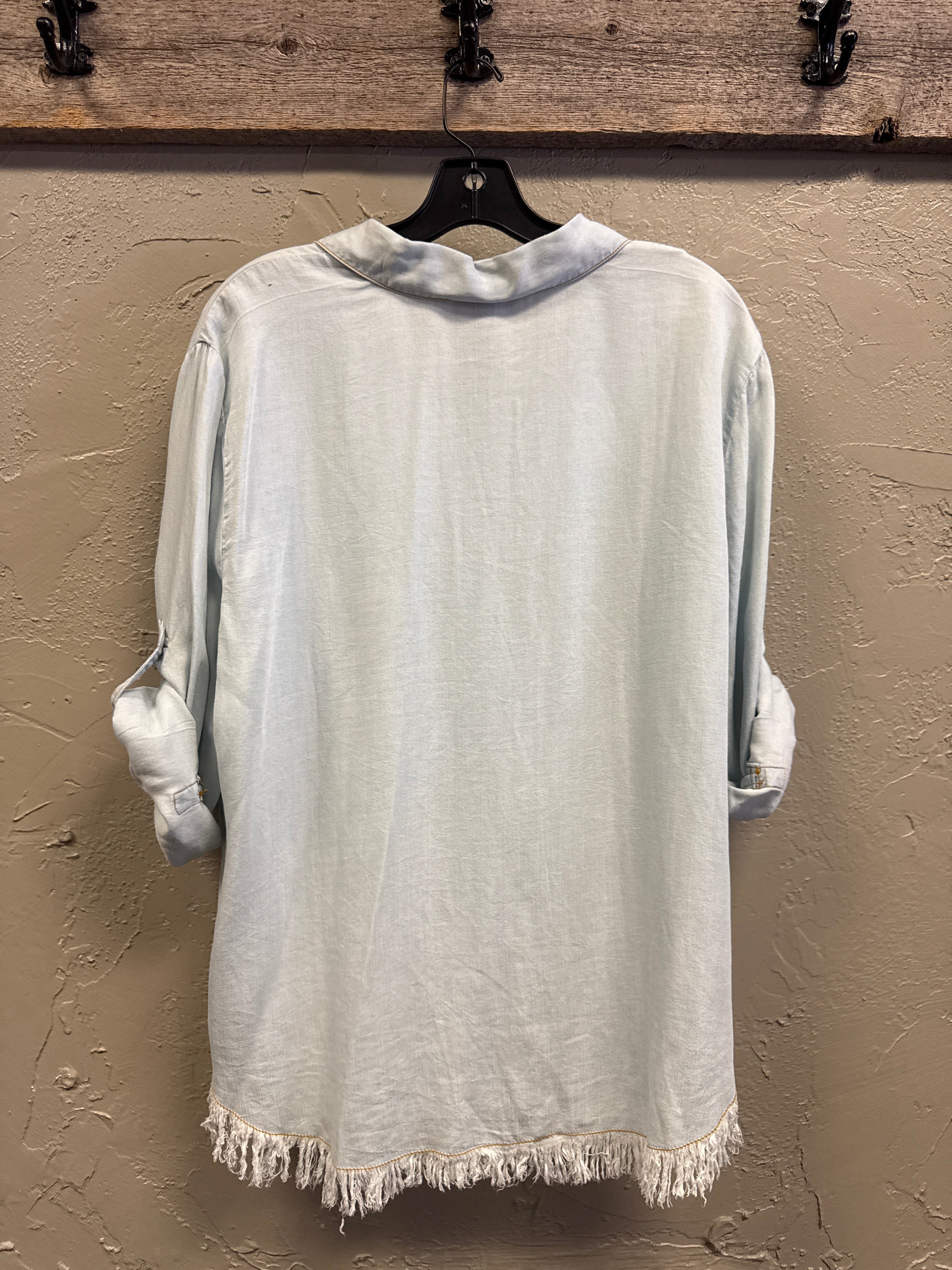 NWT Hester & Orchard Chanbray Shirt (org$45)