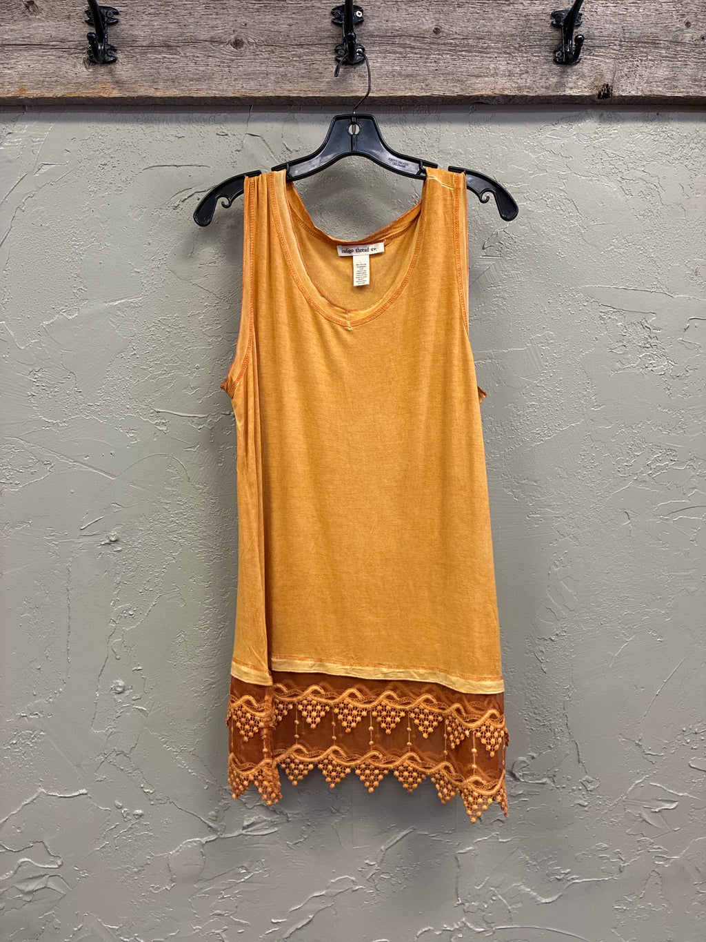 NWOT Indigo Thread Lace Hem Tank