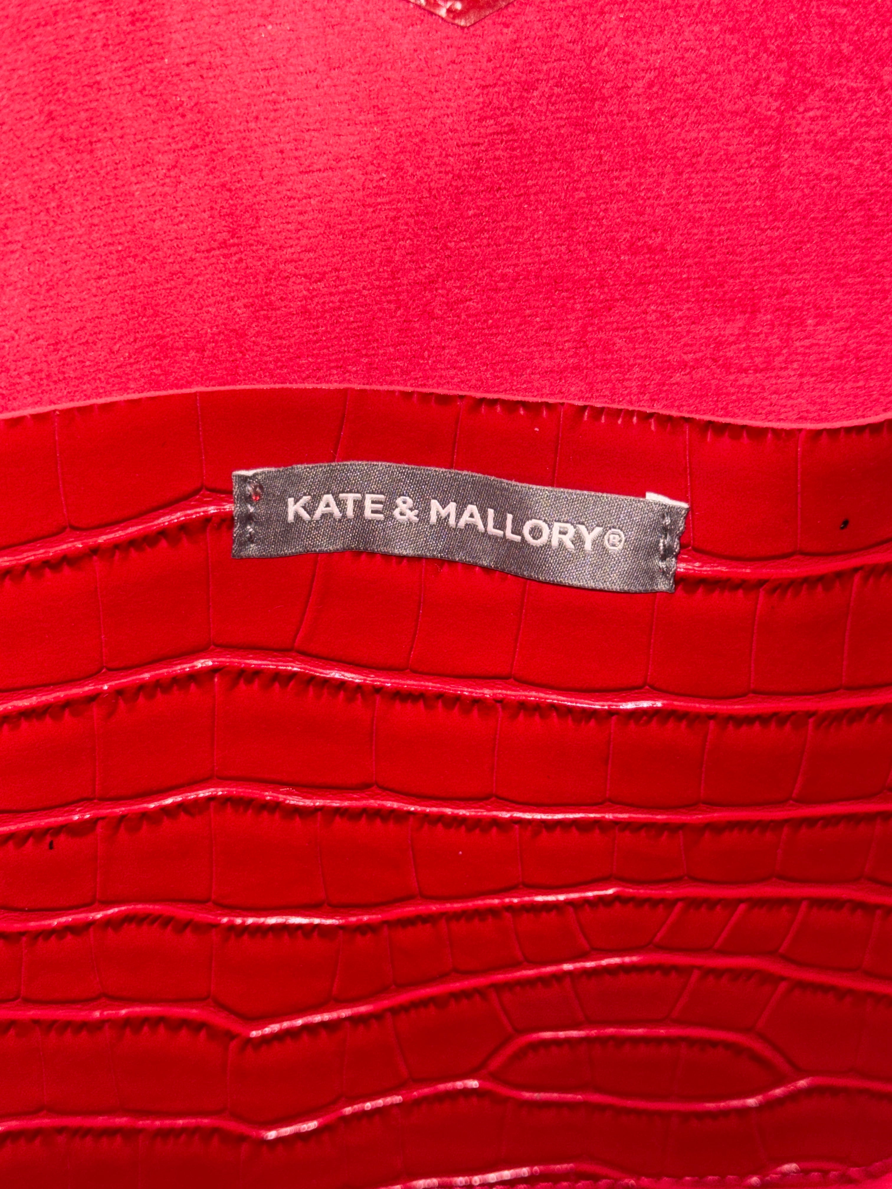 NWOT Kate & Mallory Croc-Embossed 2-PC Set (org$75)