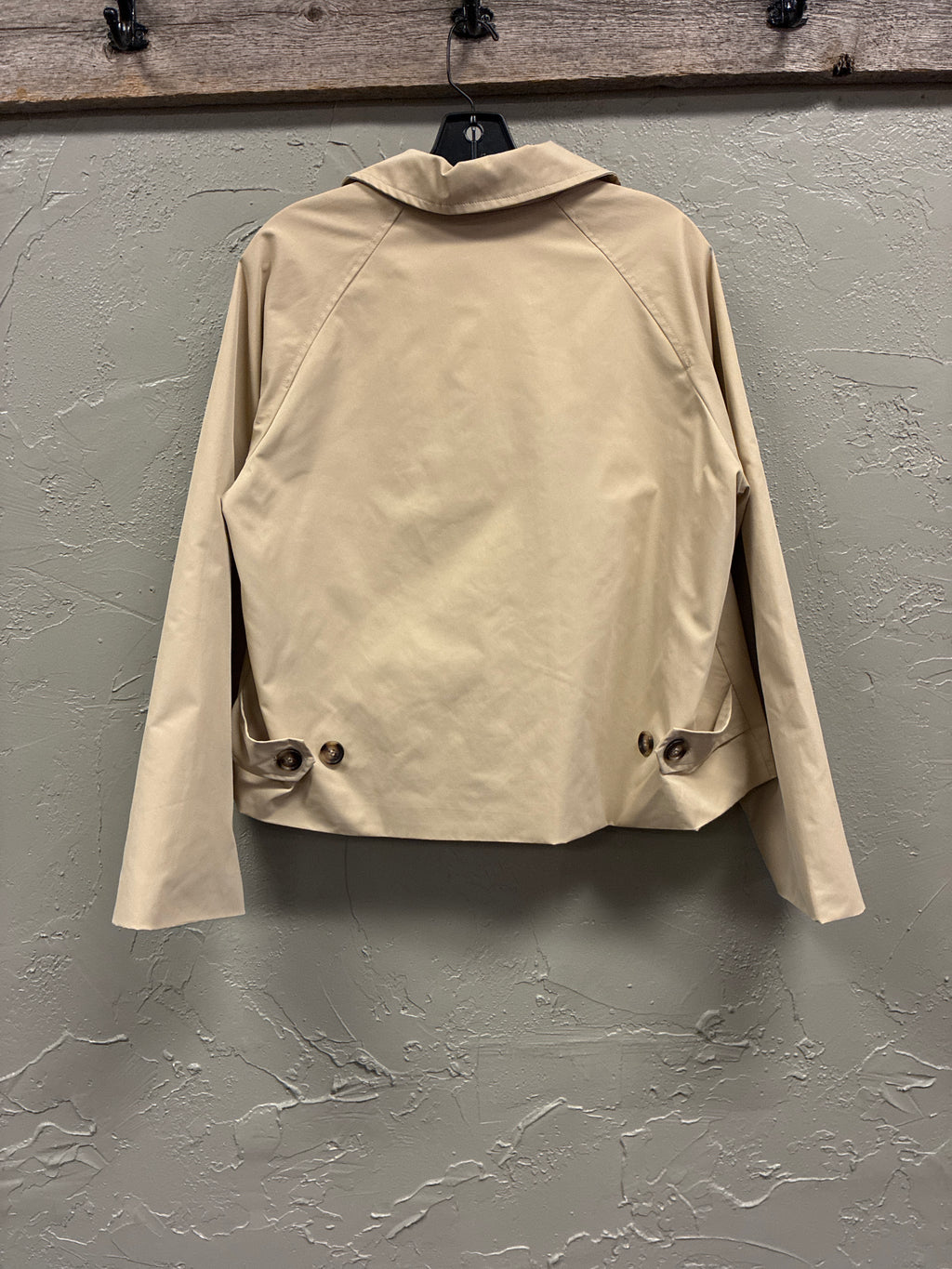 Yeokou Cropped Trench Coat