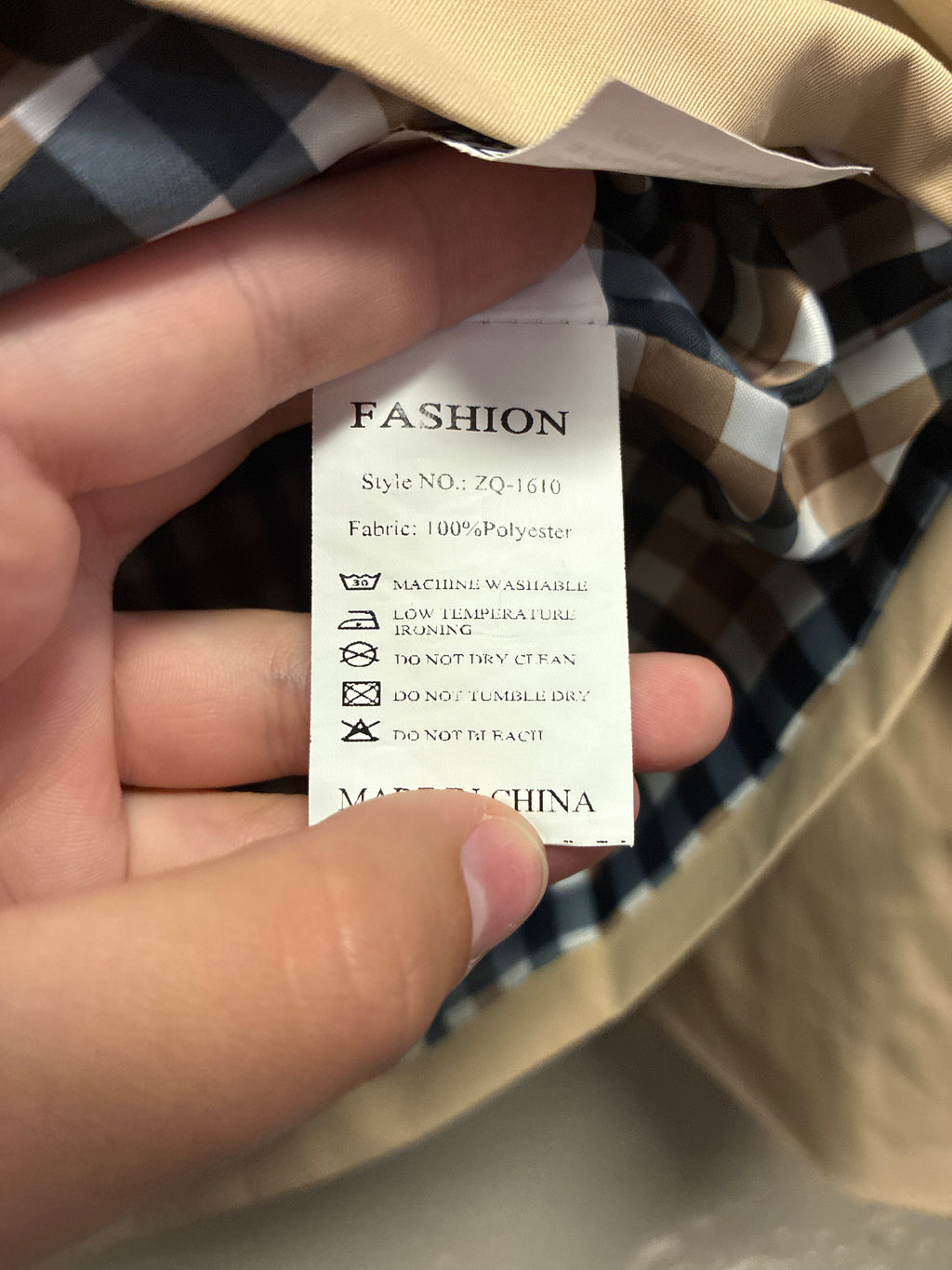 Yeokou Cropped Trench Coat
