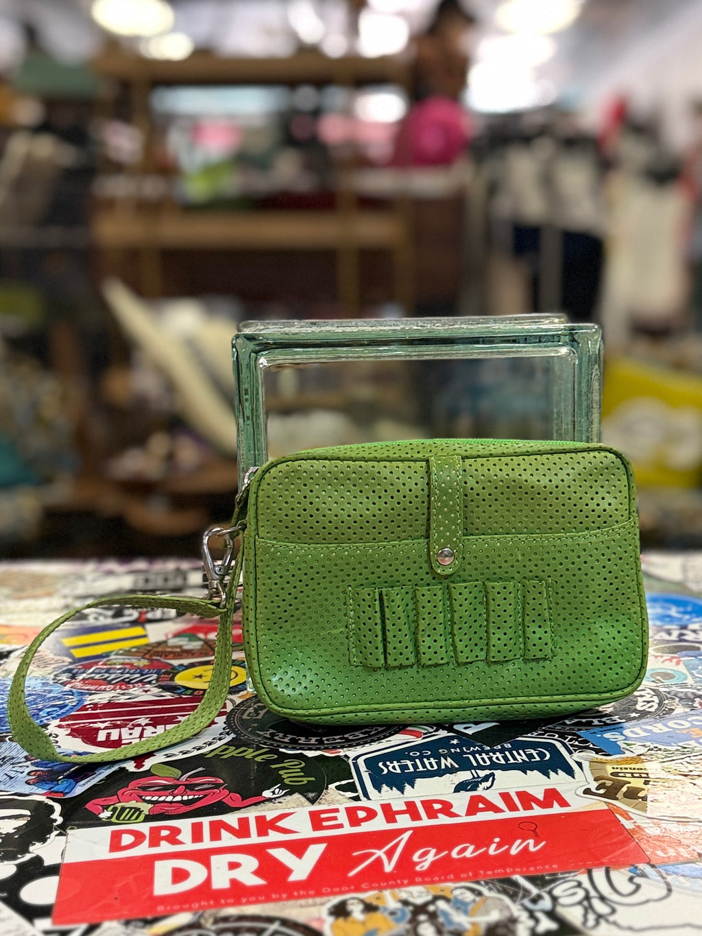 Vtg 90s/00s LAI Convertable Wristlet