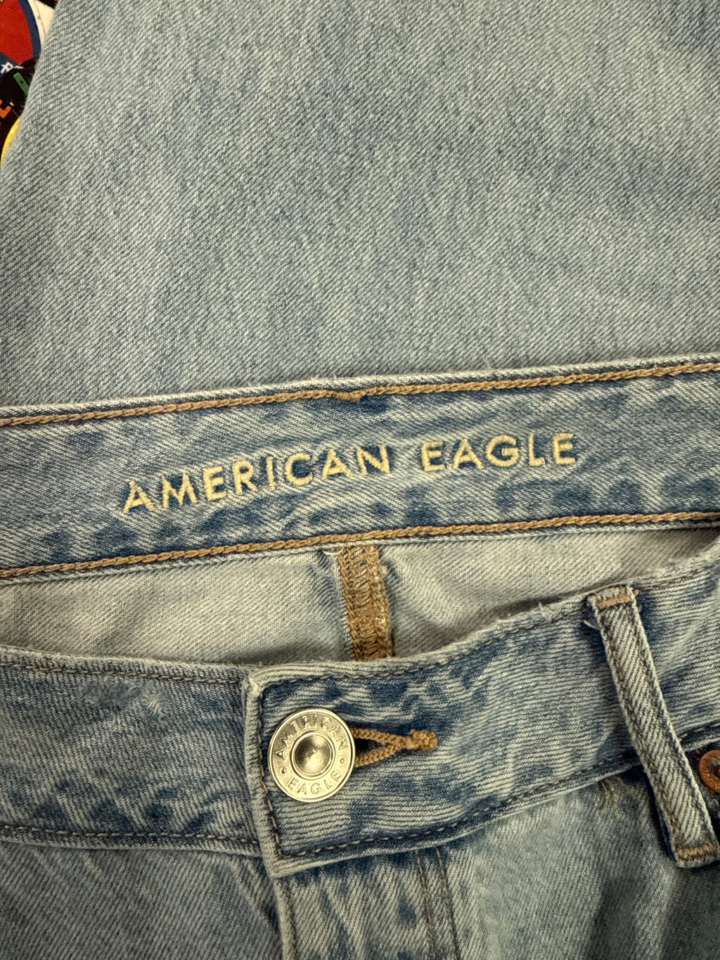 American Eagle Tomgirl Jean