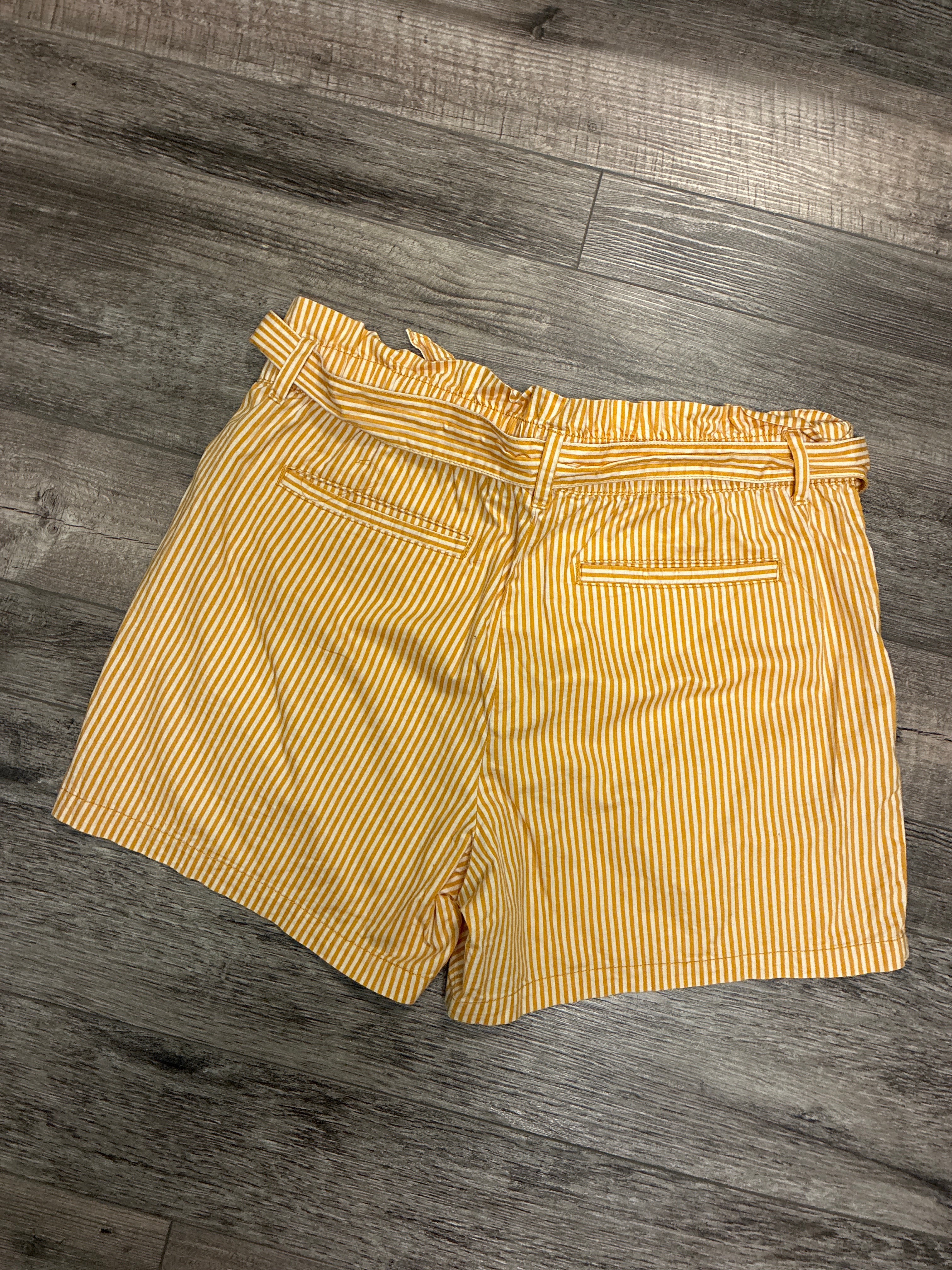 Liz Claiborne Paperbag Shorts