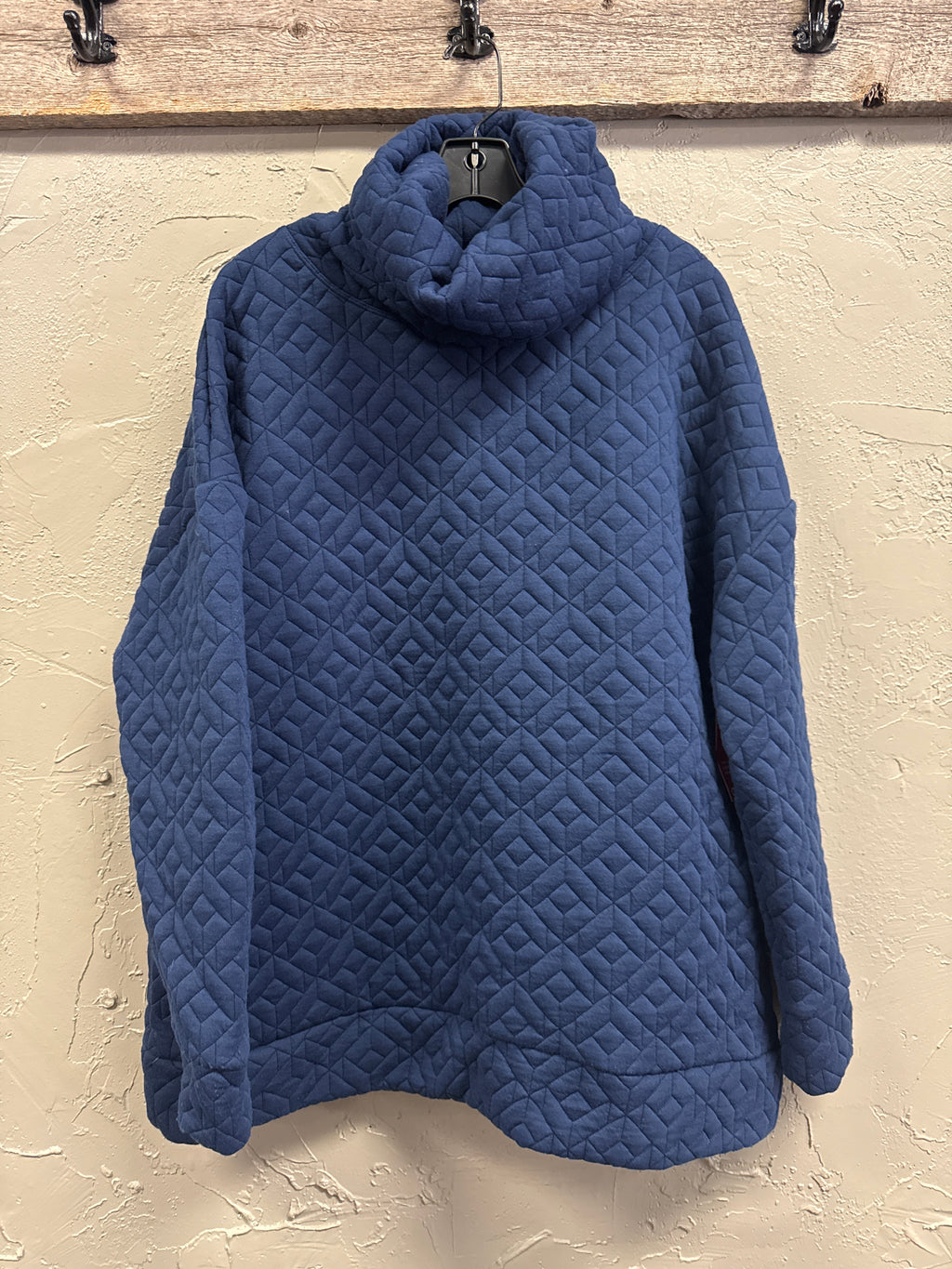 NWT GapFit Quilted Funnel-Neck Pullover (org$90)