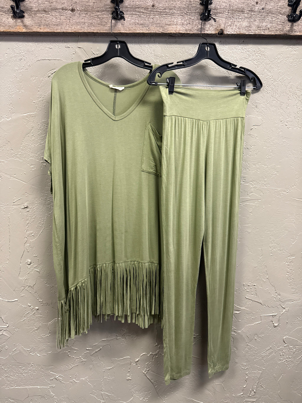 NWOT 180* 2-PC Fringe Tunic Set