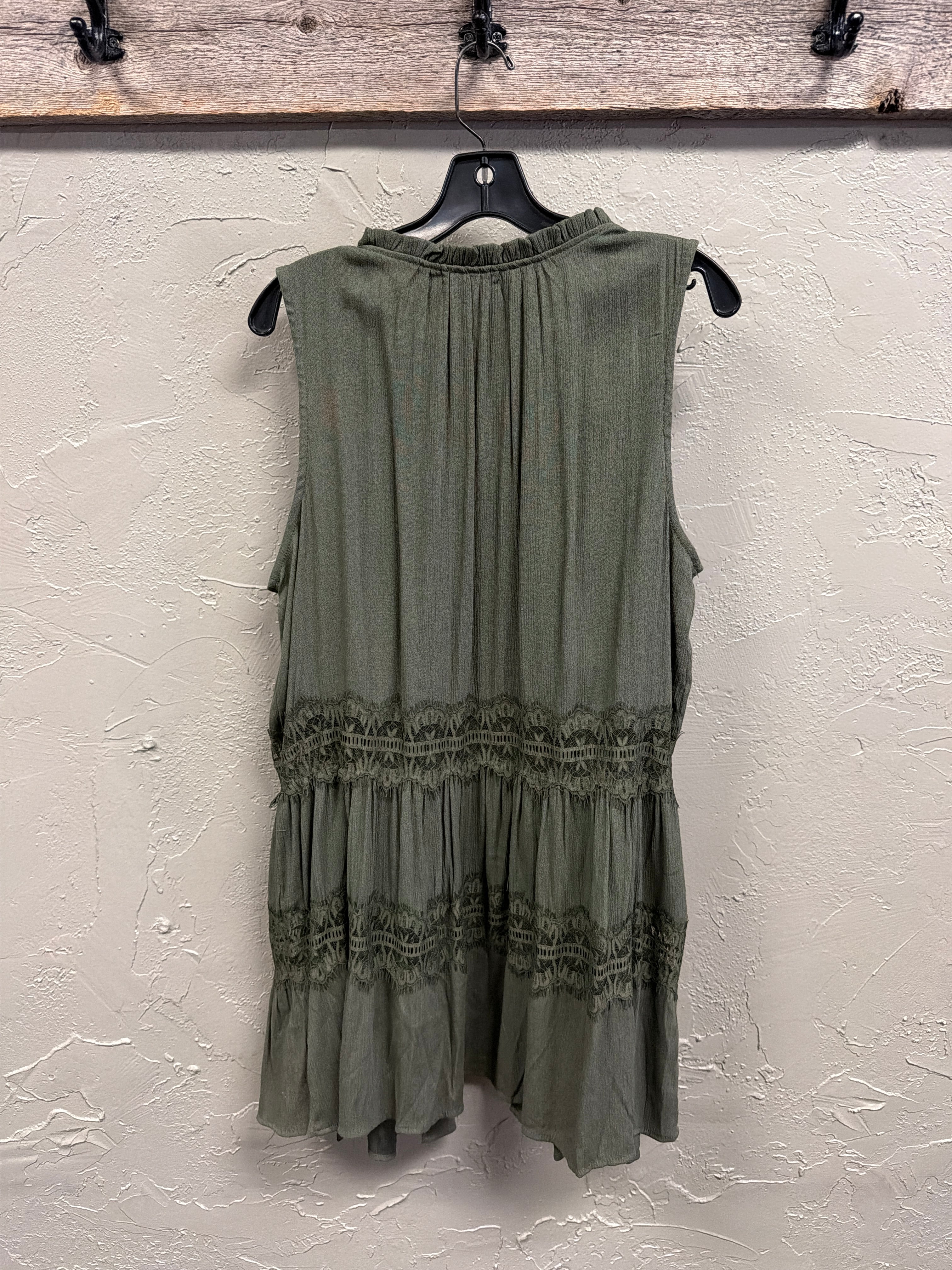 NWT Tru Self Open-Front Vest (org$40)