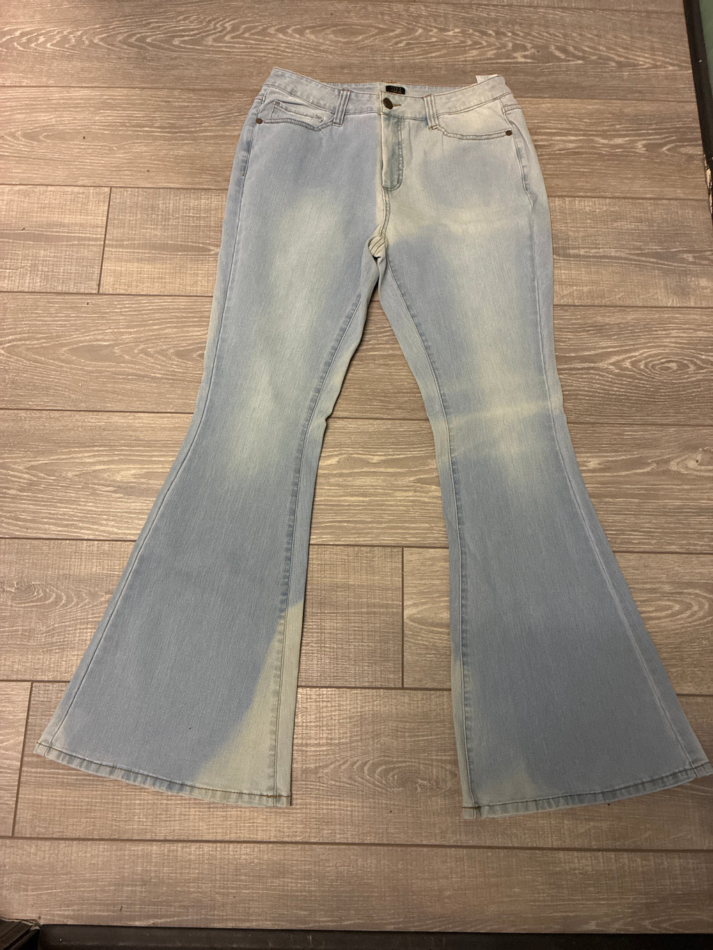 NWOT GILI Dual-Stretch Flares (org$69)