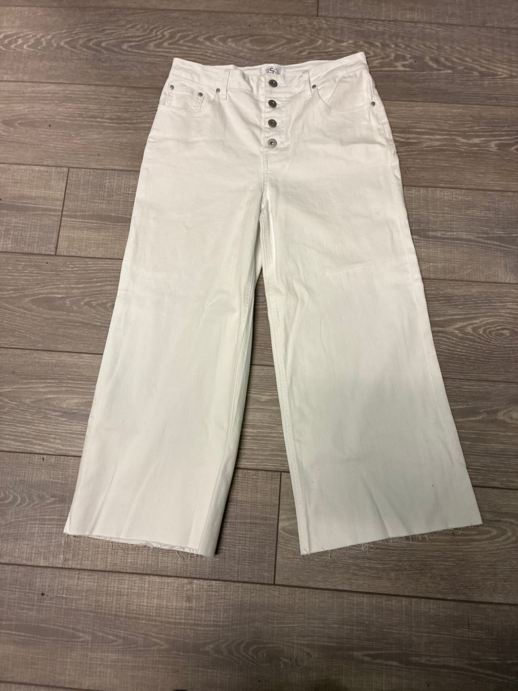 NWOT oSo Wide-Leg Crop Jean ($68)