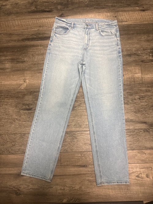 American Eagle Straight Jean