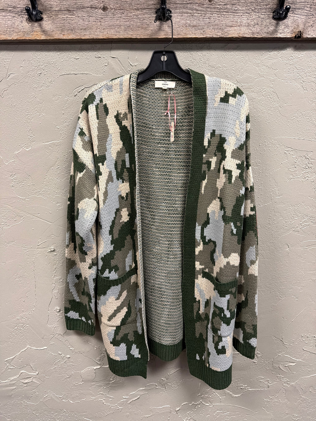 NWT Entro Woodland Camo Cardi (org$52)